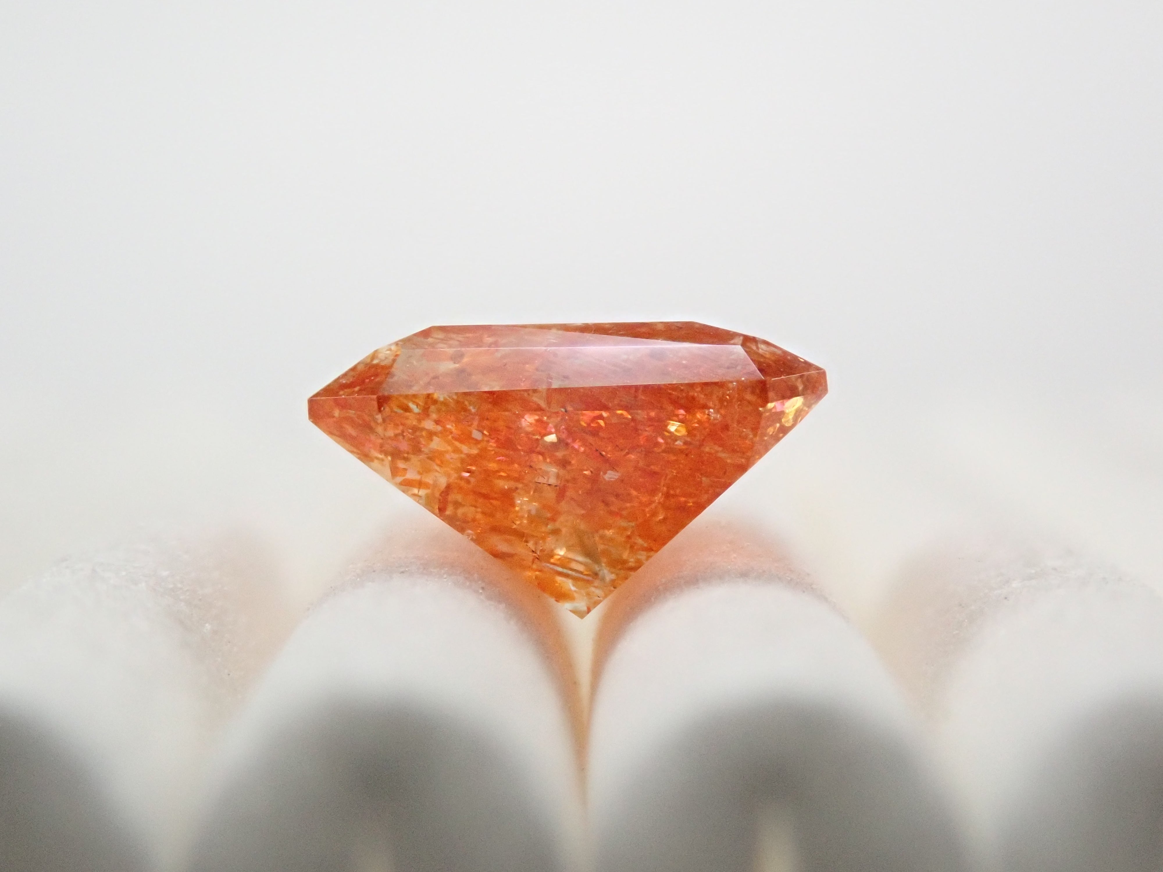 サンストーン(イリュージョンサンストーン) 1.908ctルース