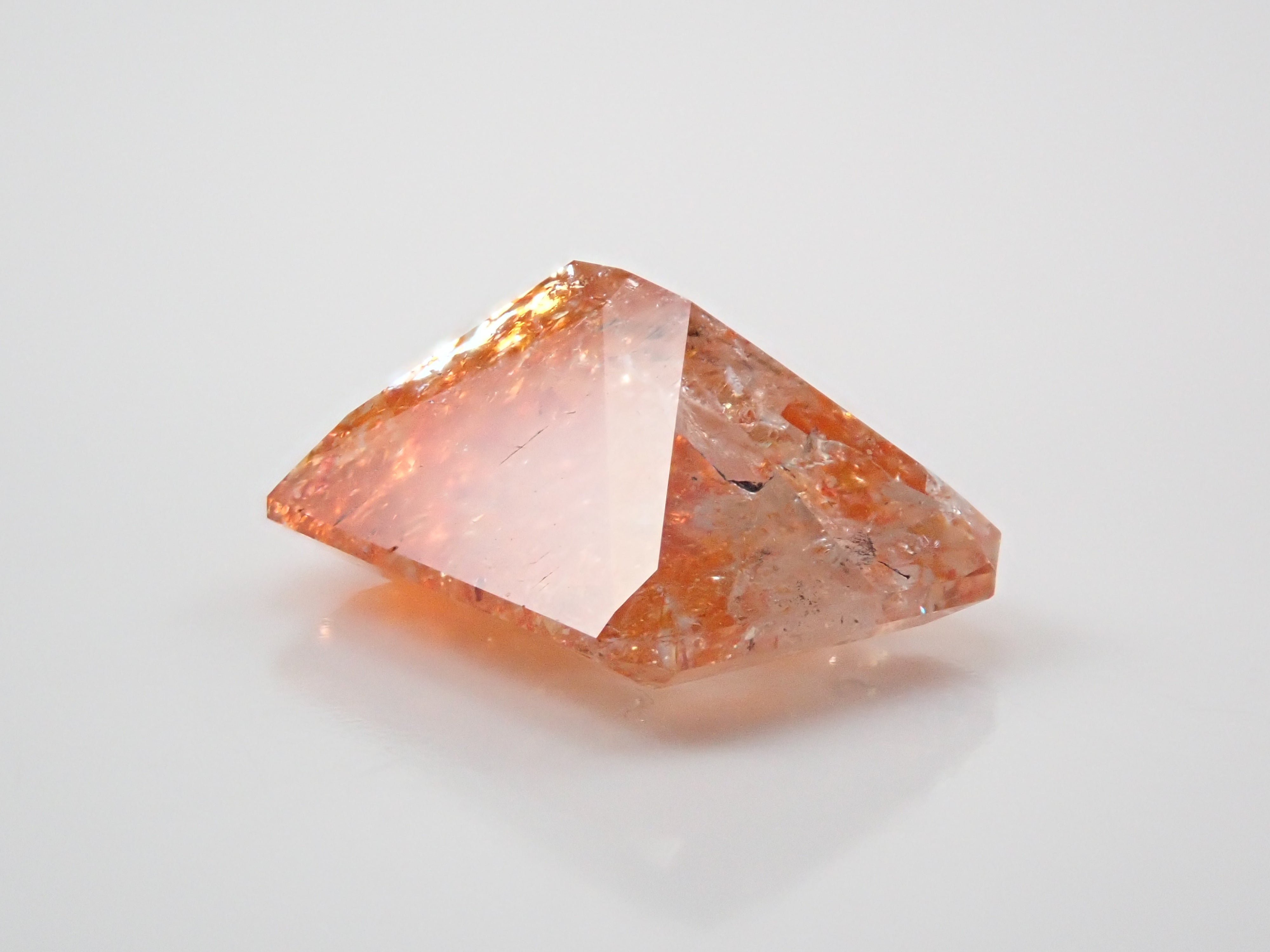 サンストーン(イリュージョンサンストーン) 1.908ctルース