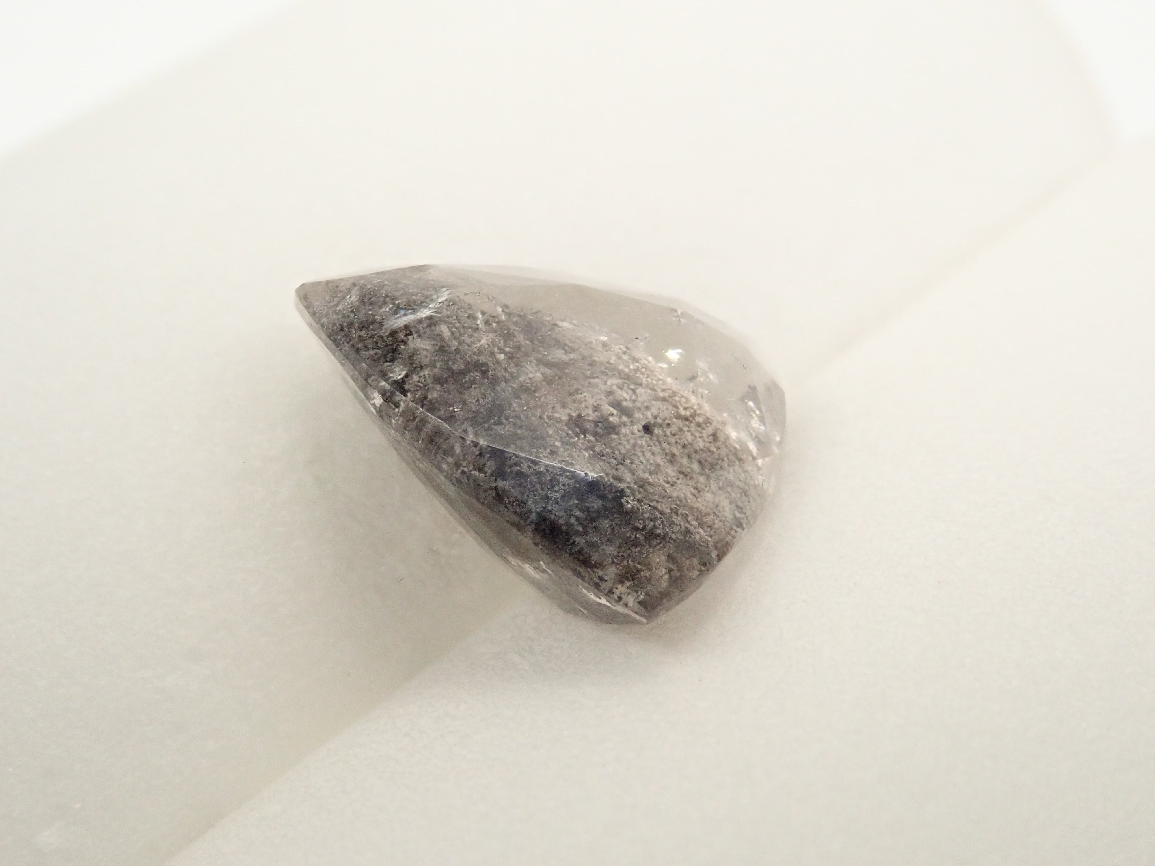 【12561990掲載】ブラジル産ブラックガーデンクォーツ 4.278ctルース