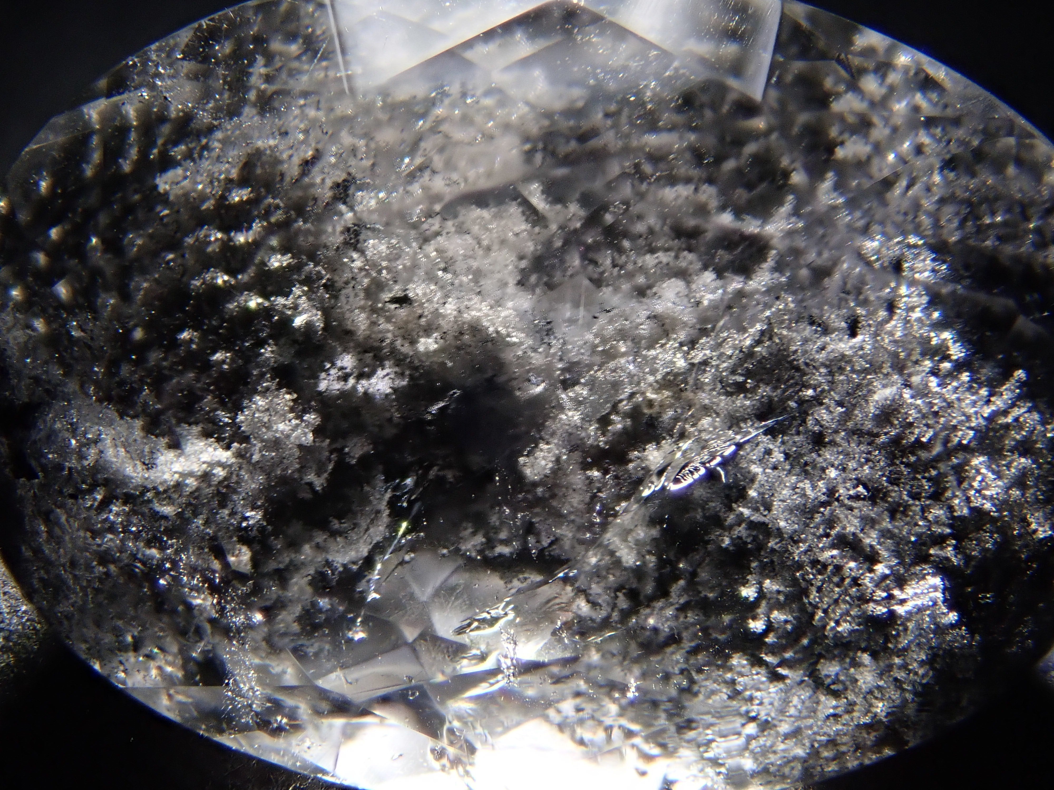 【12561991掲載】ブラジル産ブラックガーデンクォーツ 5.722ctルース