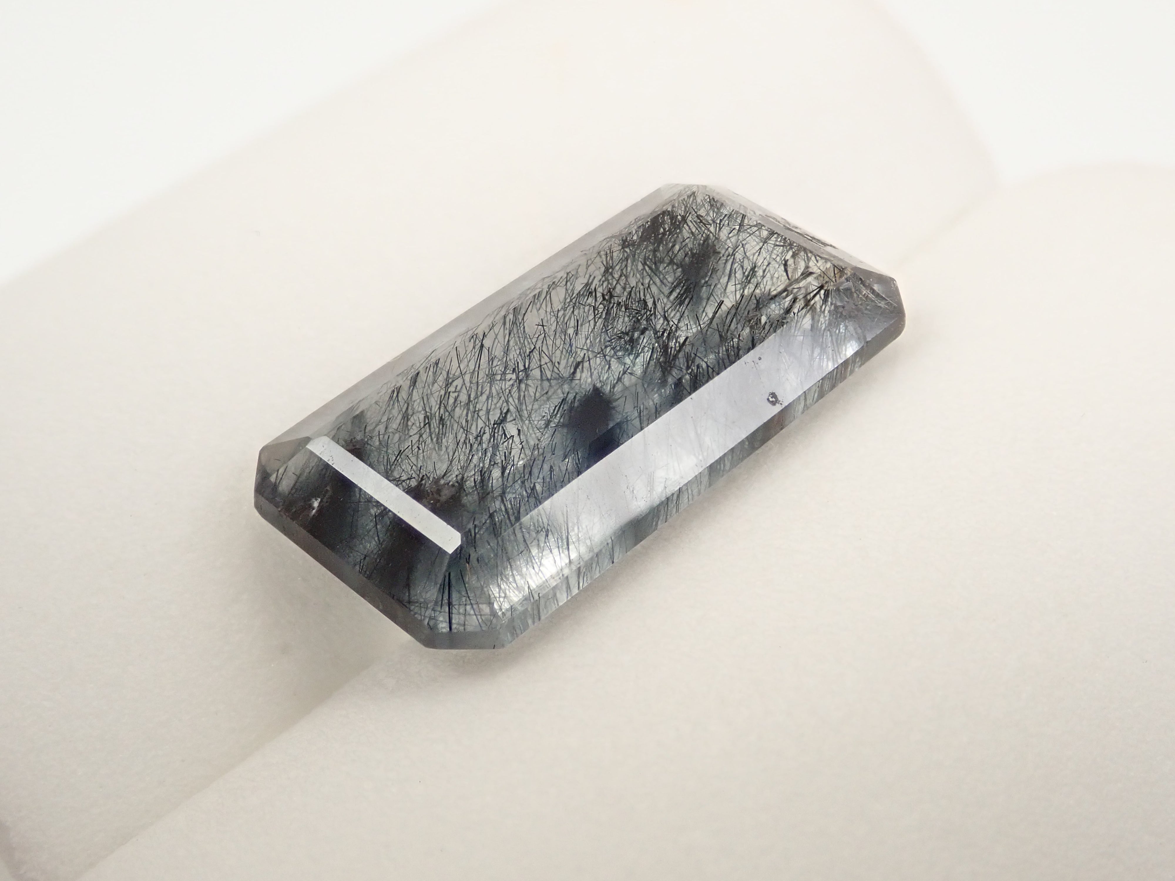 【12561994掲載】ブラジル産ブルートルマリンインクォーツ 9.251ctルース