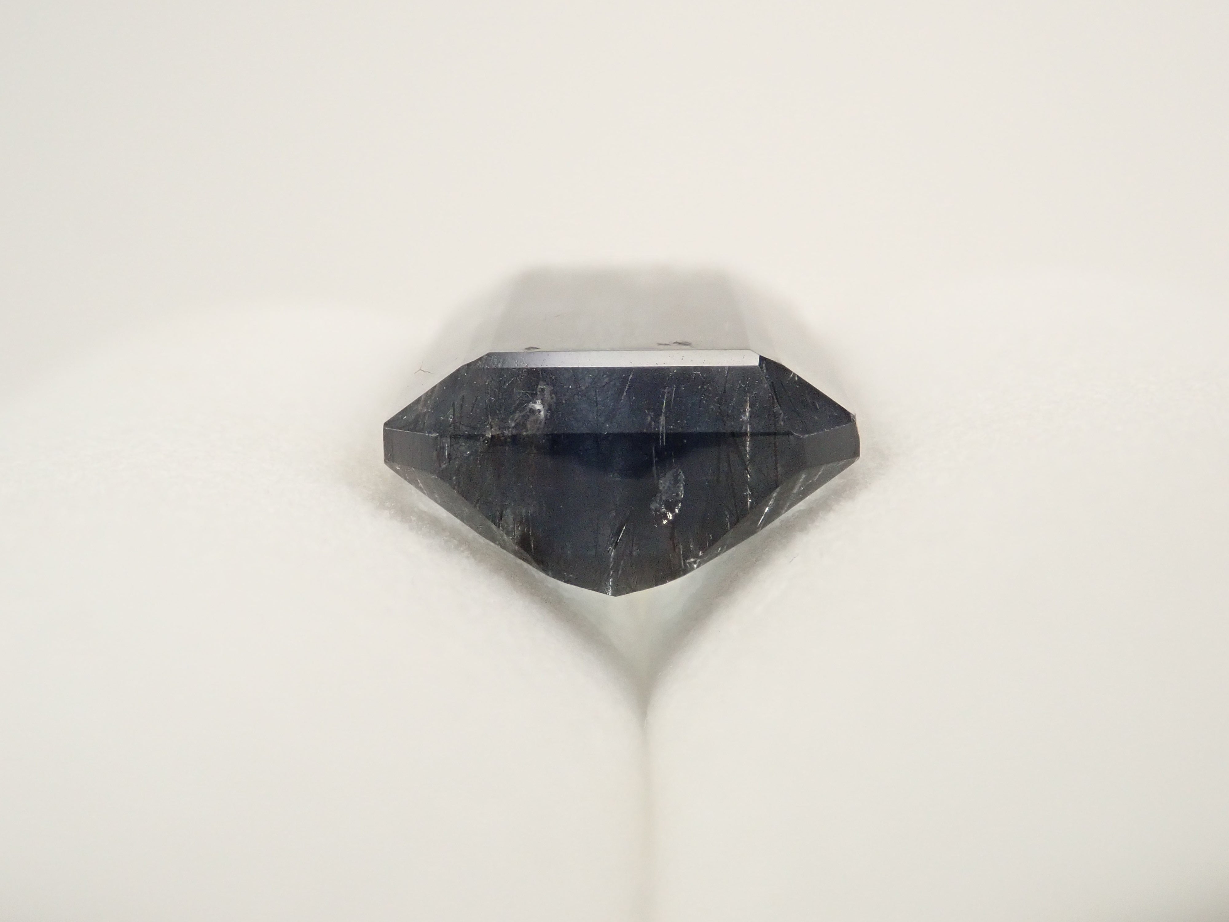 【12561994掲載】ブラジル産ブルートルマリンインクォーツ 9.251ctルース