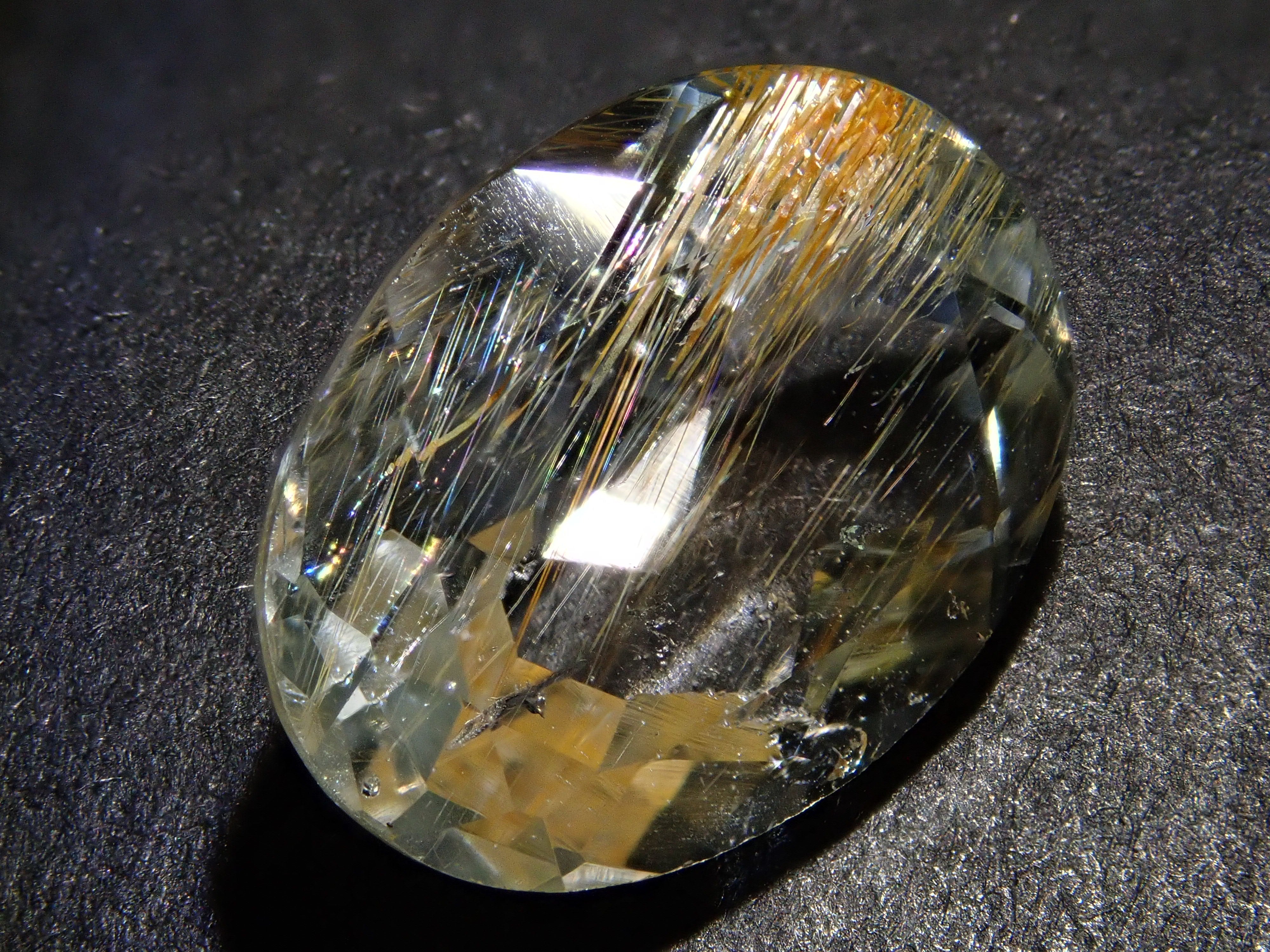 【12562022掲載】ブラジル産ライモナイトイントパーズ 5.029ctルース