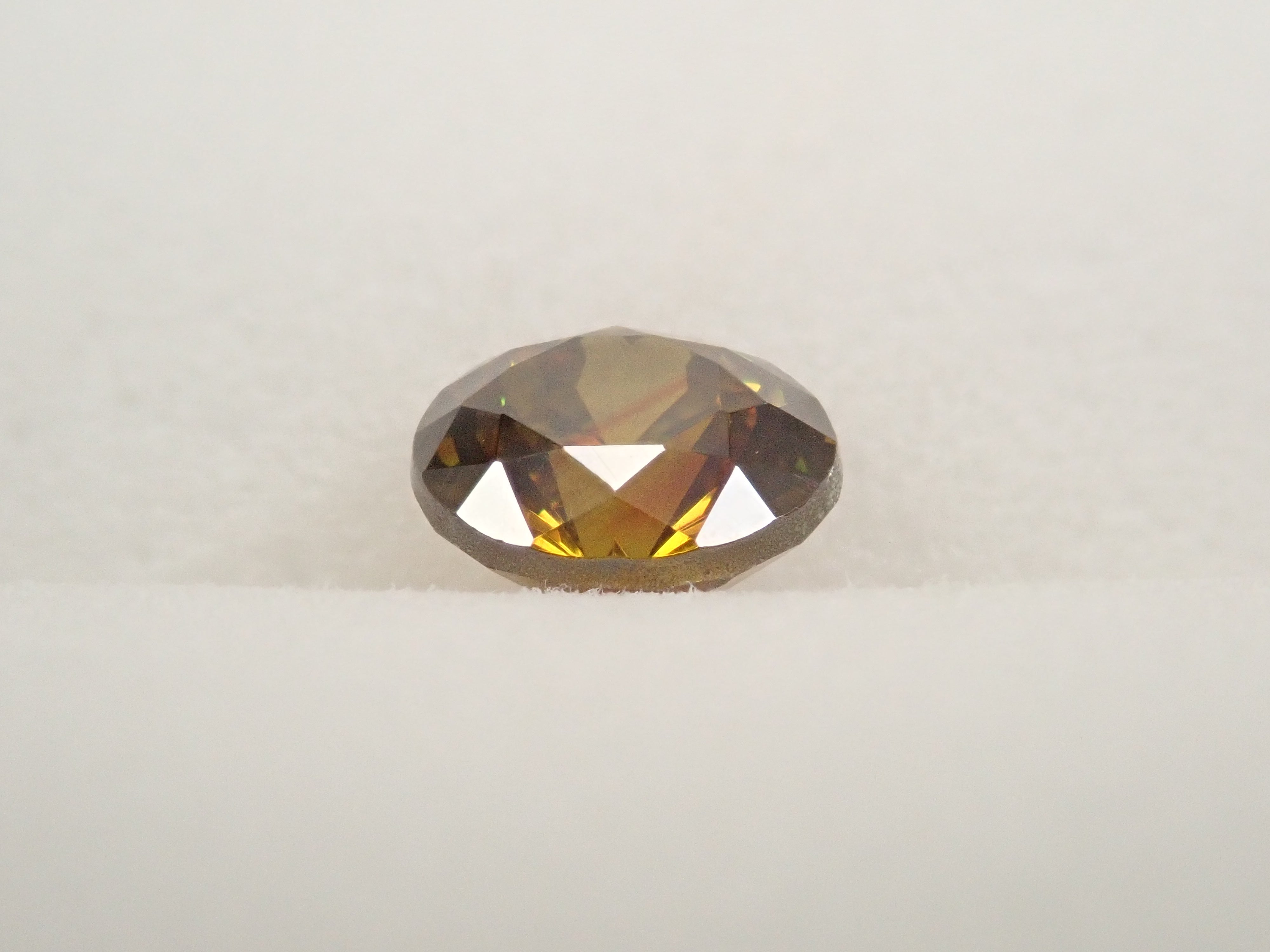 【12562014掲載】ブルガリア産スファレライト 1.058ctルース