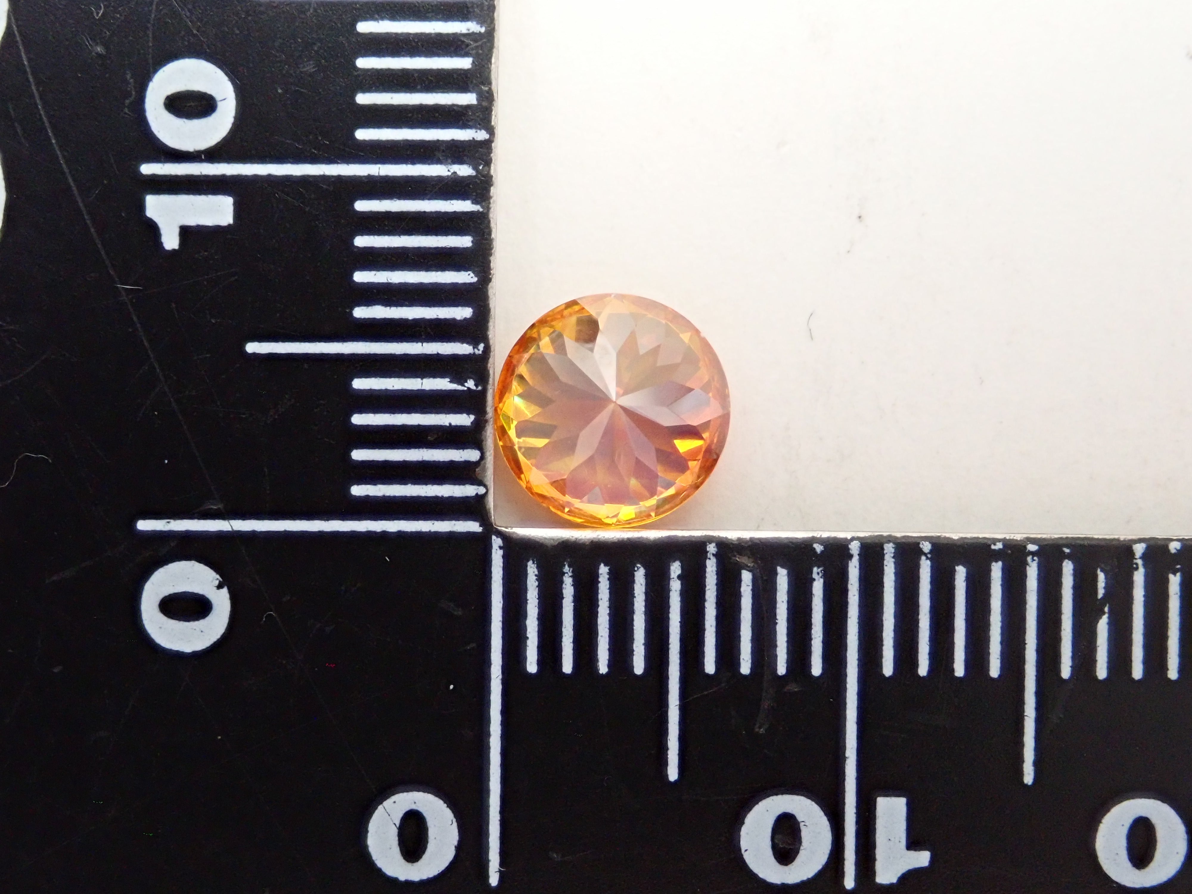 【12562010掲載】スペイン産スファレライト 1.468ctルース