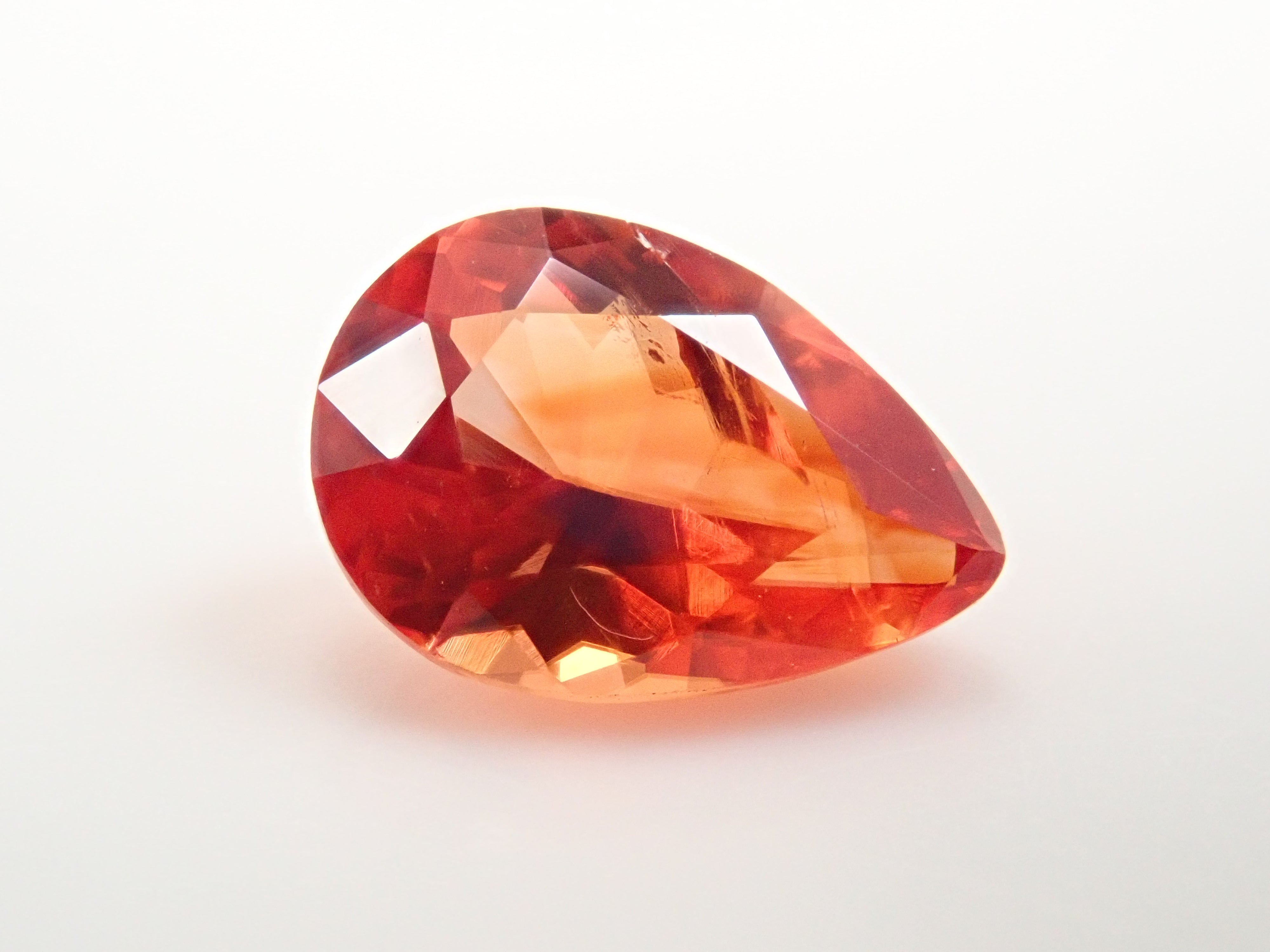 【12562016掲載】南アフリカ産南アフリカ産ロードクロサイト 0.749ctルース