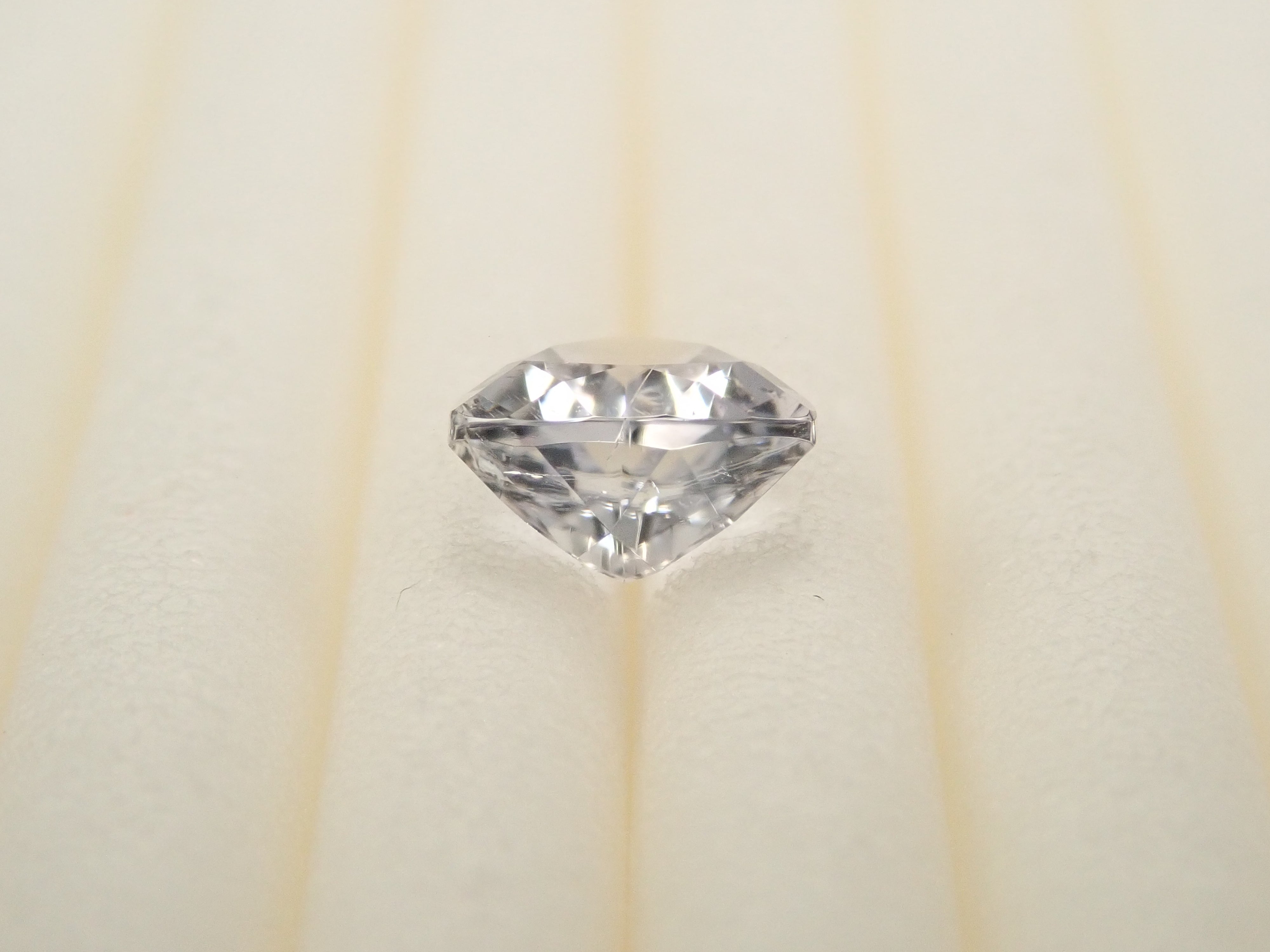 【12562017掲載】ブラジル産ヘルデライト 0.421ctルース