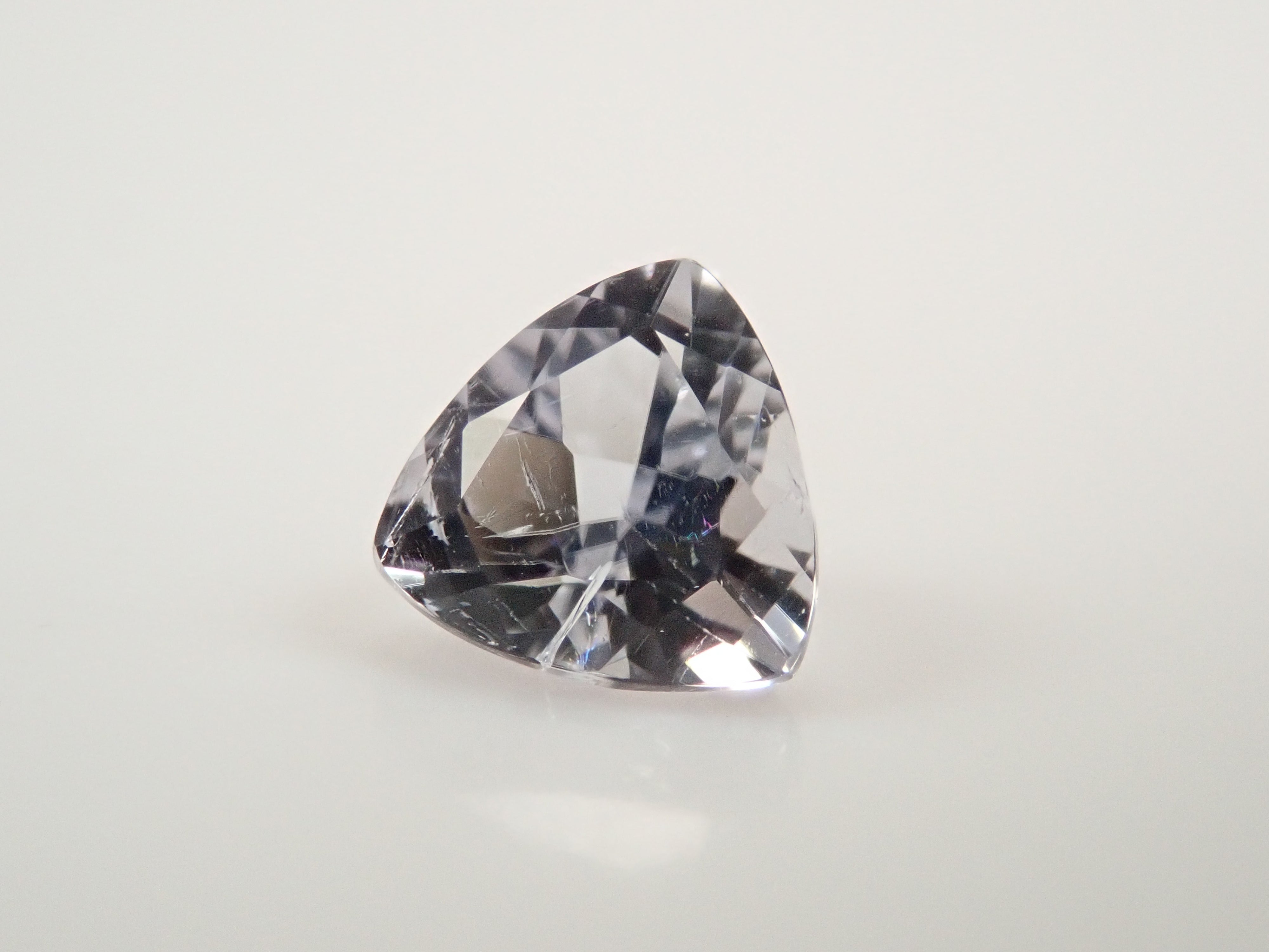 【12562017掲載】ブラジル産ヘルデライト 0.421ctルース