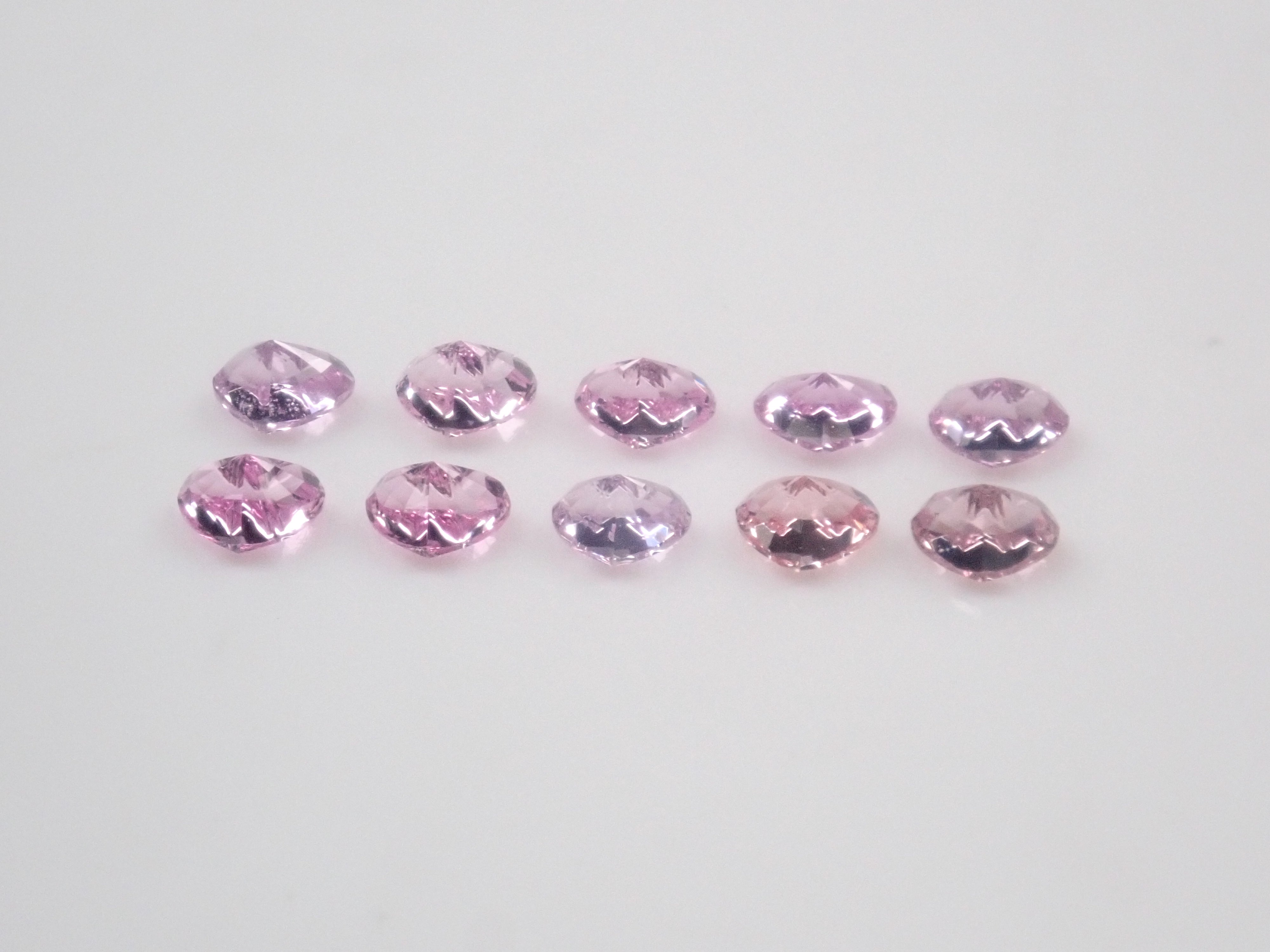 【3/7 22時販売】《限定10石》マダガスカル産ピンクサファイア(パパラチアカラー含むハートシェイプ,約3×2.3mm)《複数購入割引有》