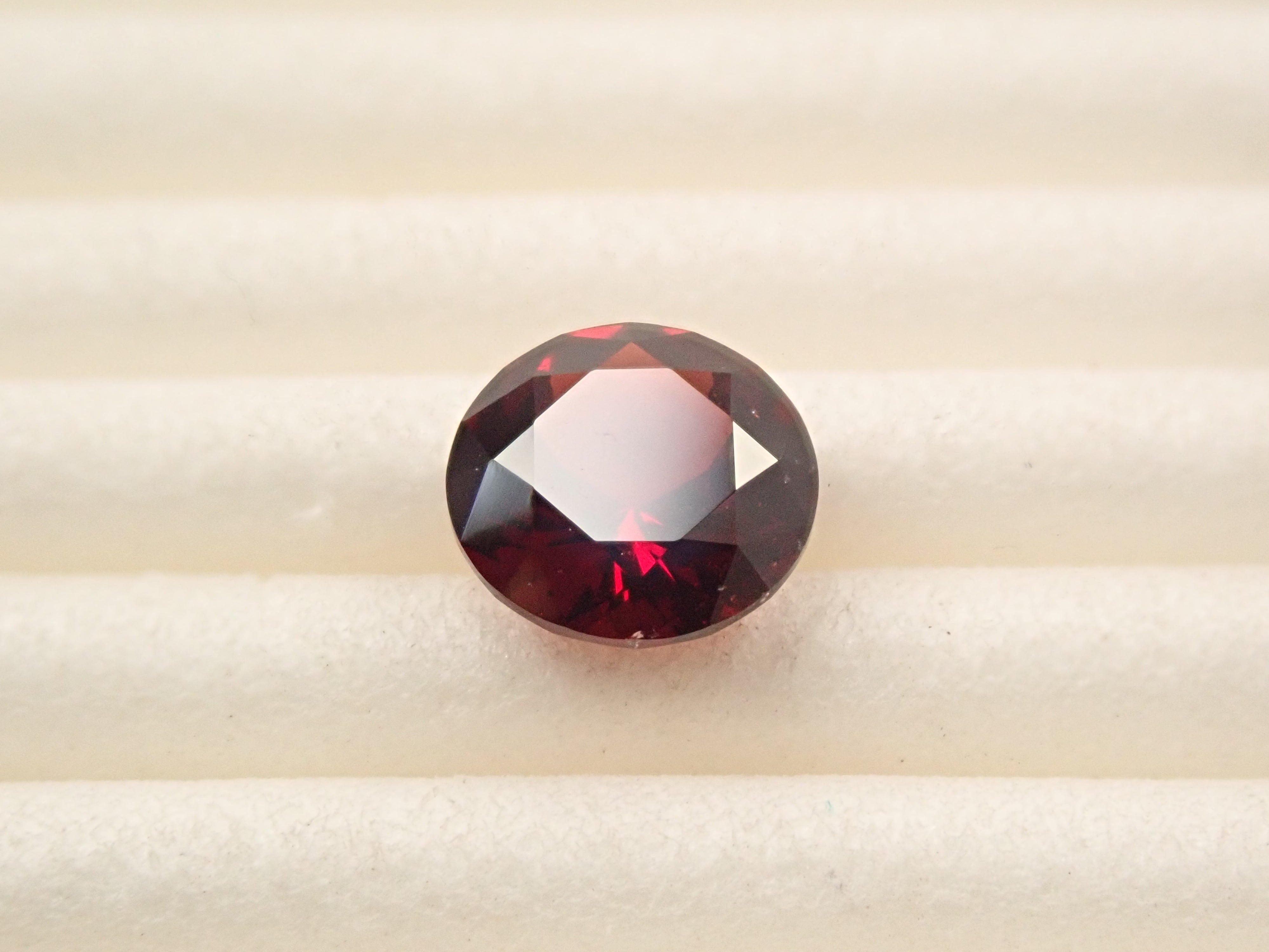 【12561899掲載】アルマンディンガーネット 1.228ctルース