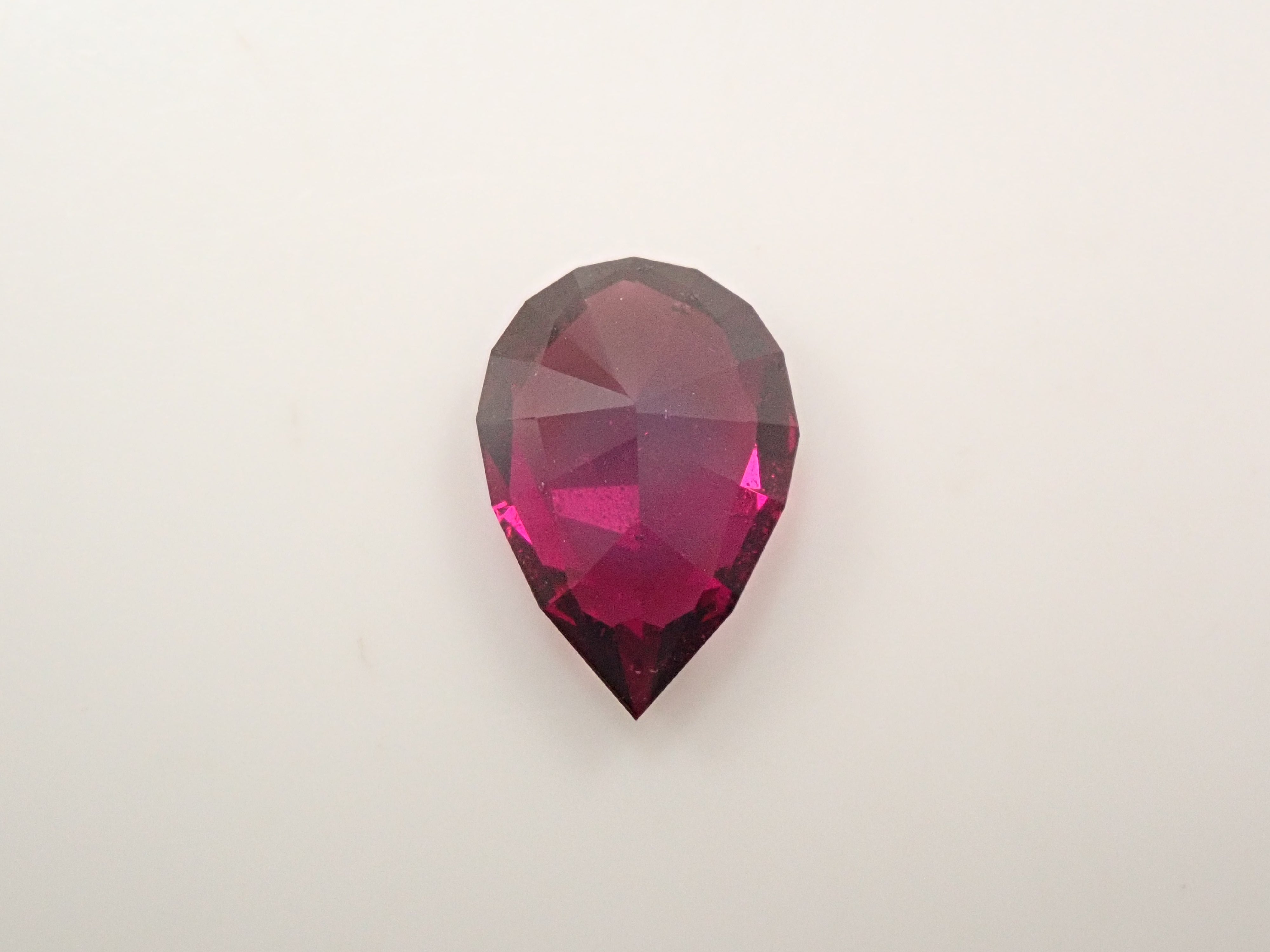 【12561905掲載】ロードライトガーネット 1.765ctルース