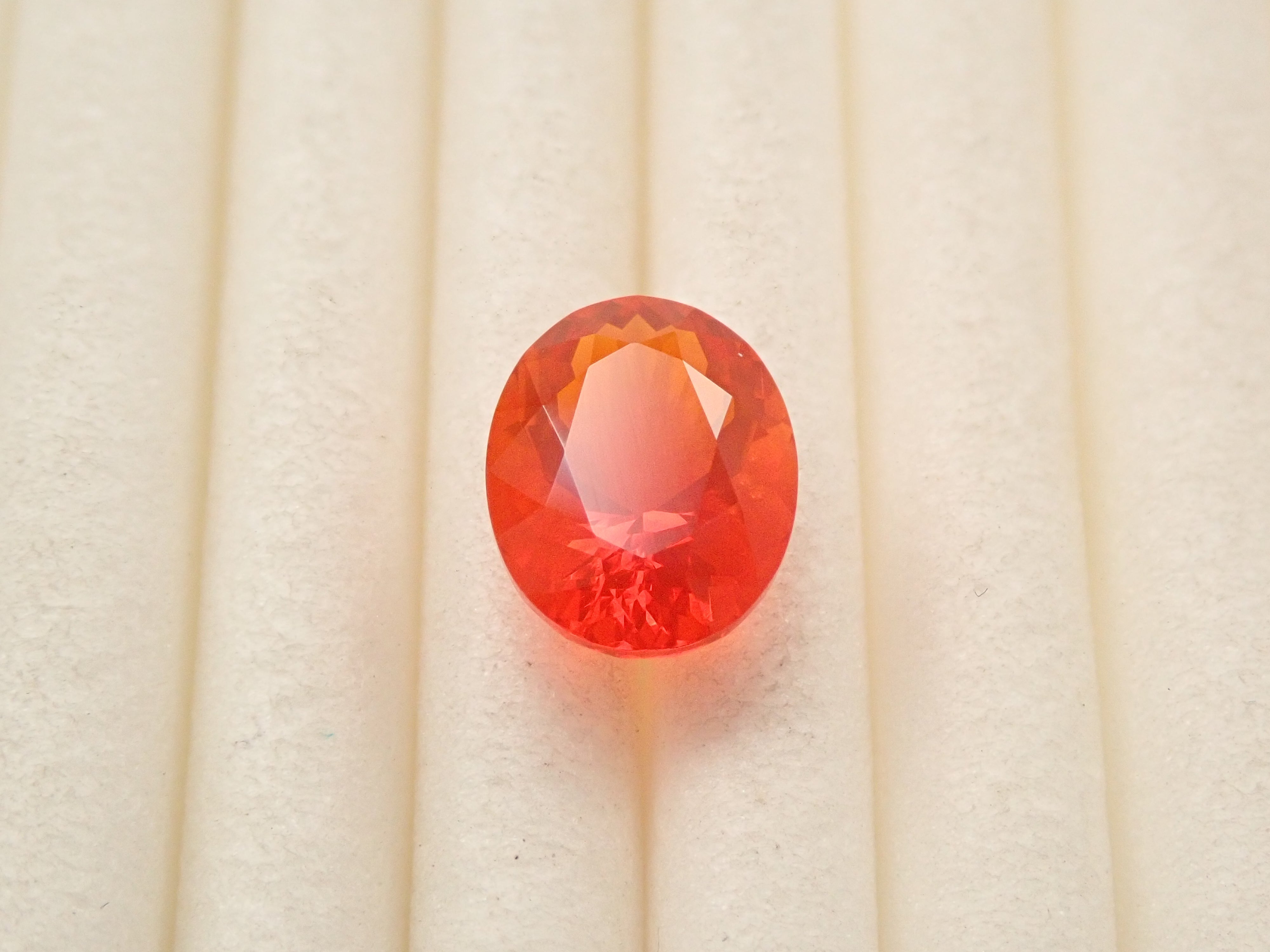 【12561918掲載】メキシコ産ファイアオパール 0.733ctルース