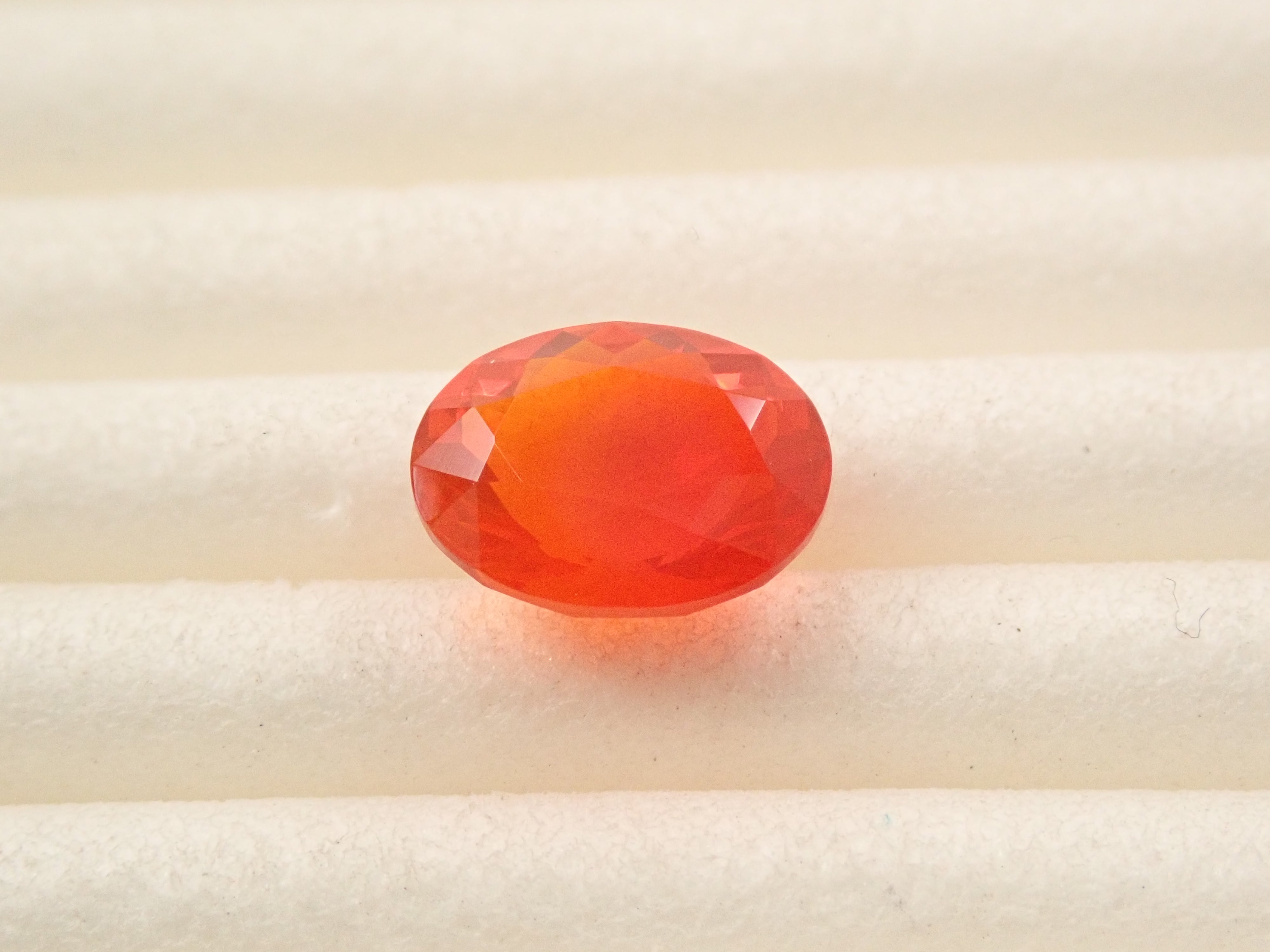 【12561918掲載】メキシコ産ファイアオパール 0.733ctルース