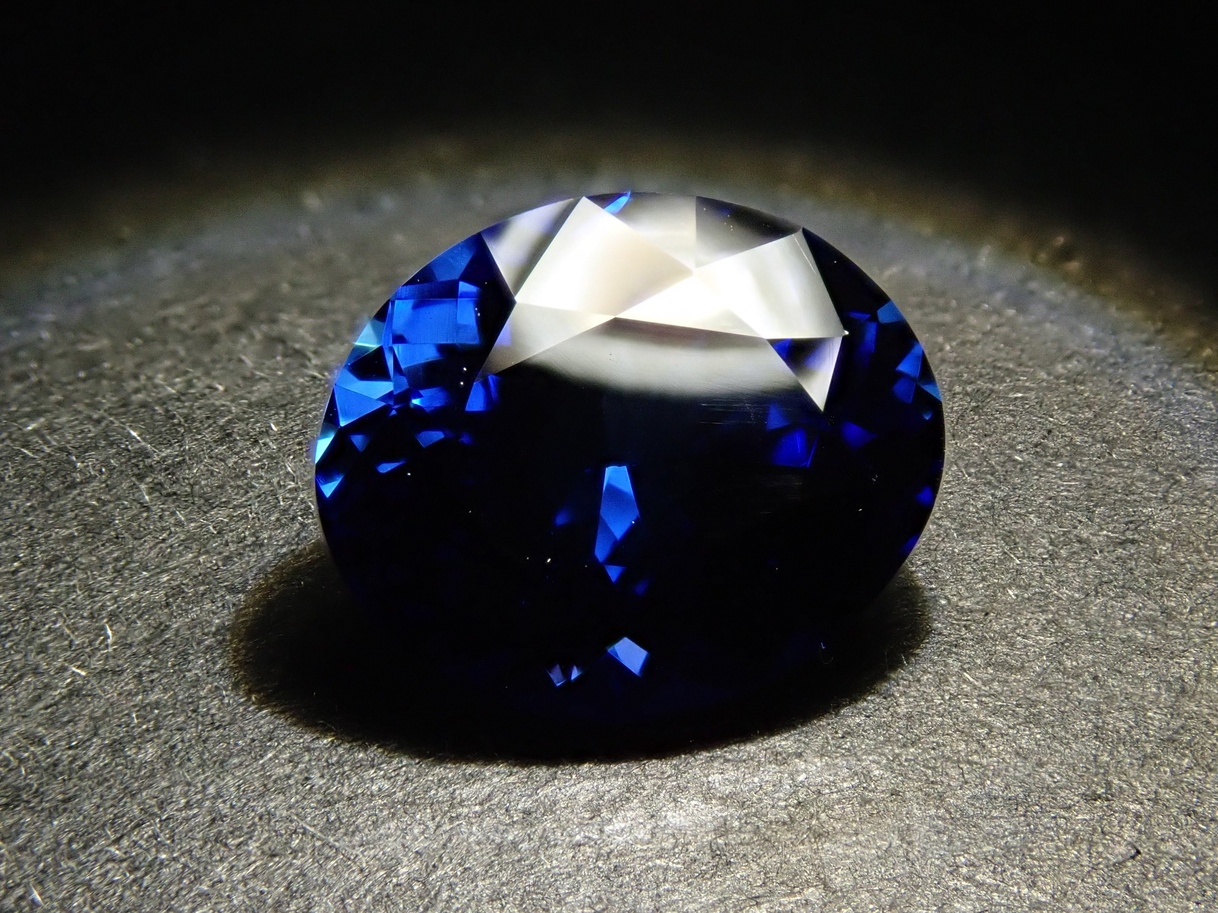 【12561924掲載】合成サファイア 2.012ctルース