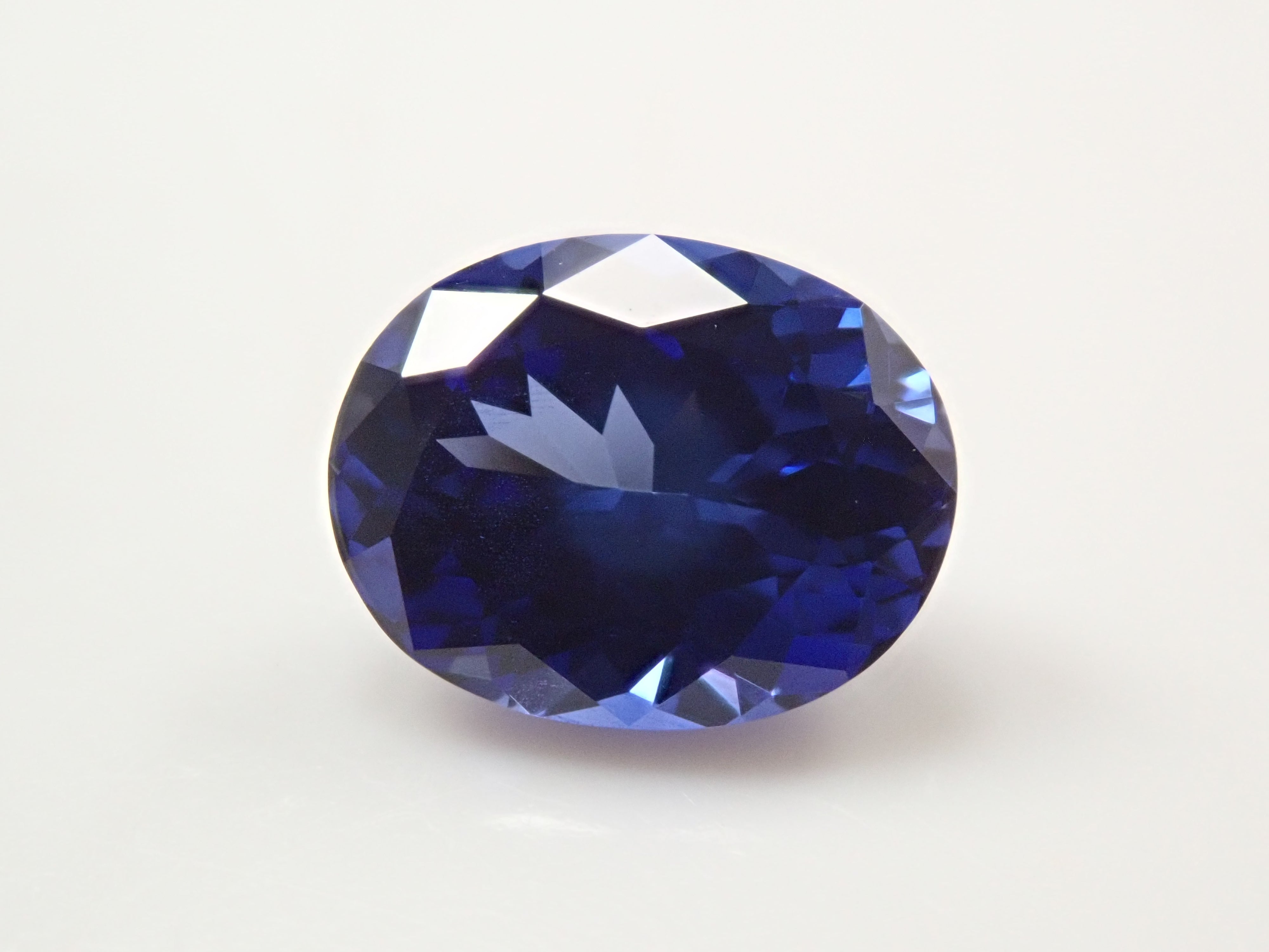 【12561925掲載】合成サファイア 1.551ctルース