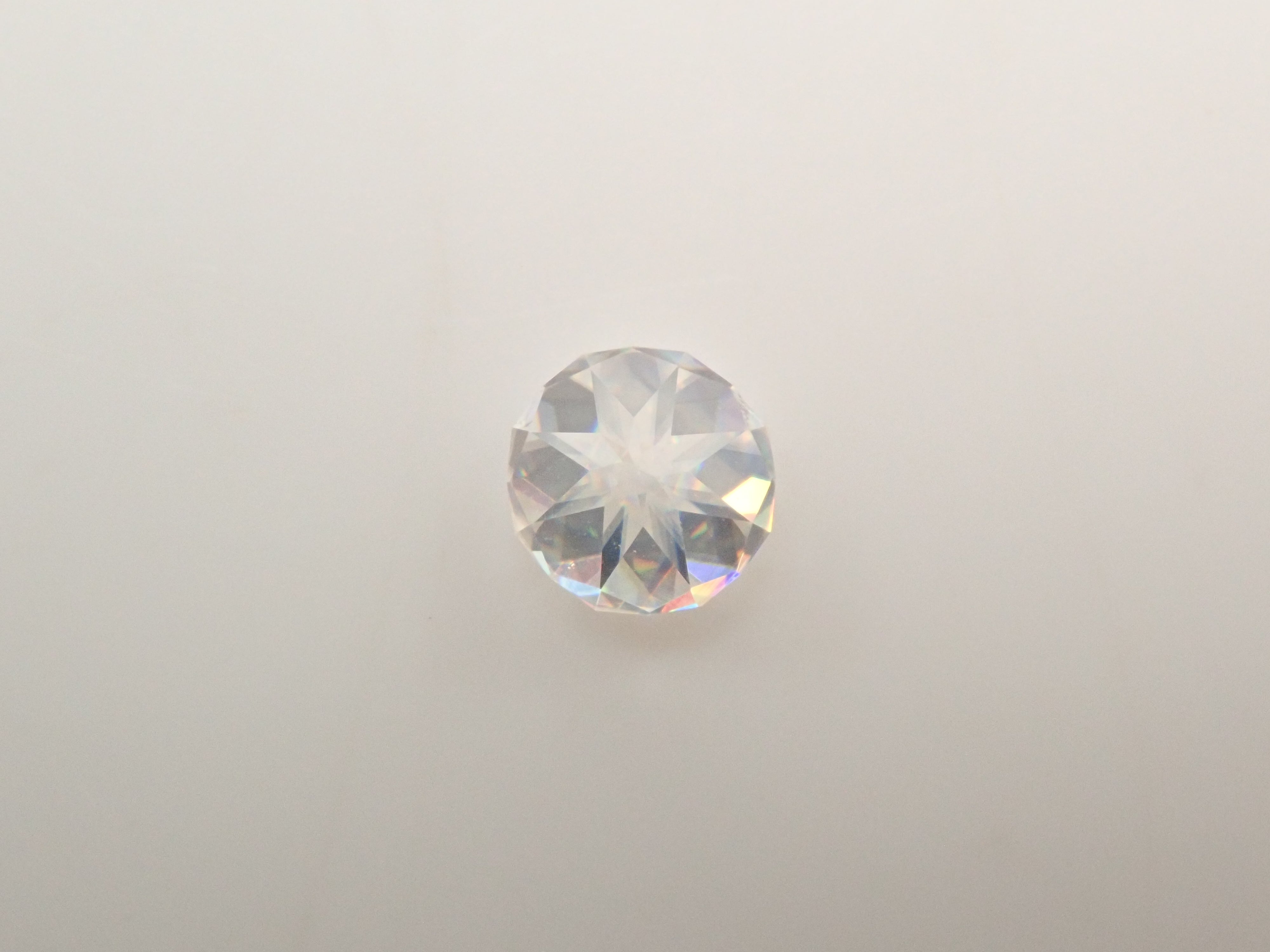 【12561928掲載】合成ルチル 0.554ctルース