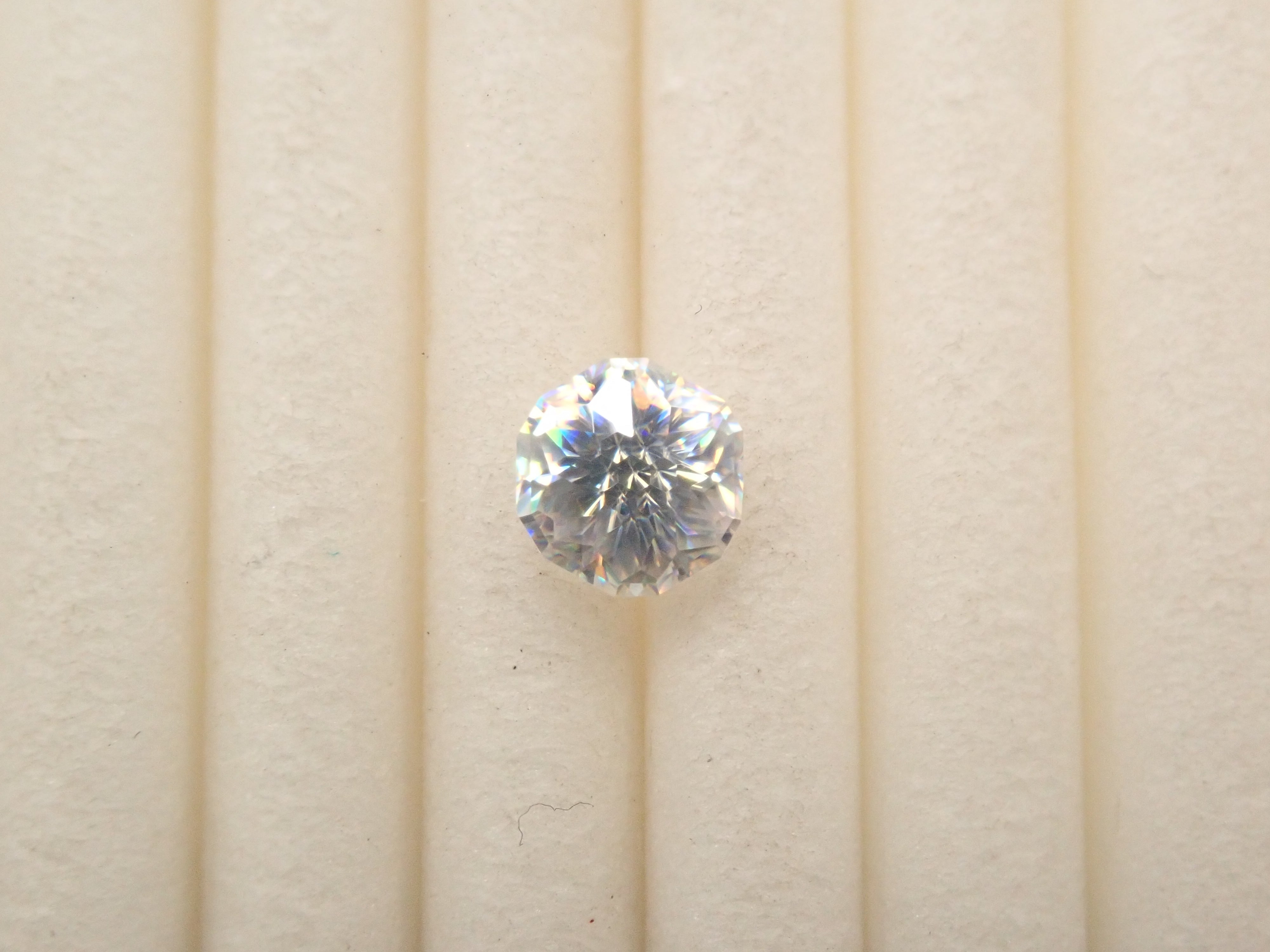 【12561929掲載】合成ルチル 0.505ctルース