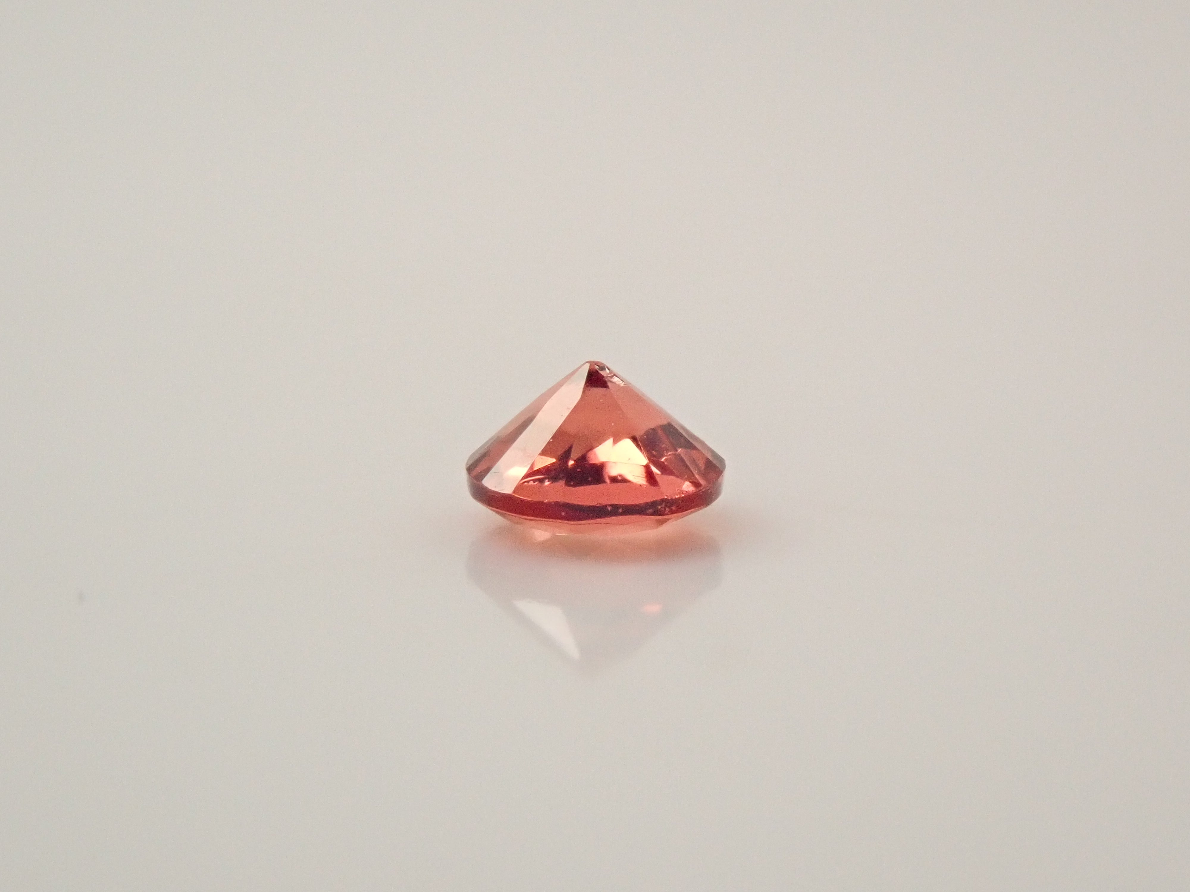 【12562054掲載】カナダ産カナダ産ユーディアライト 0.059ctルース