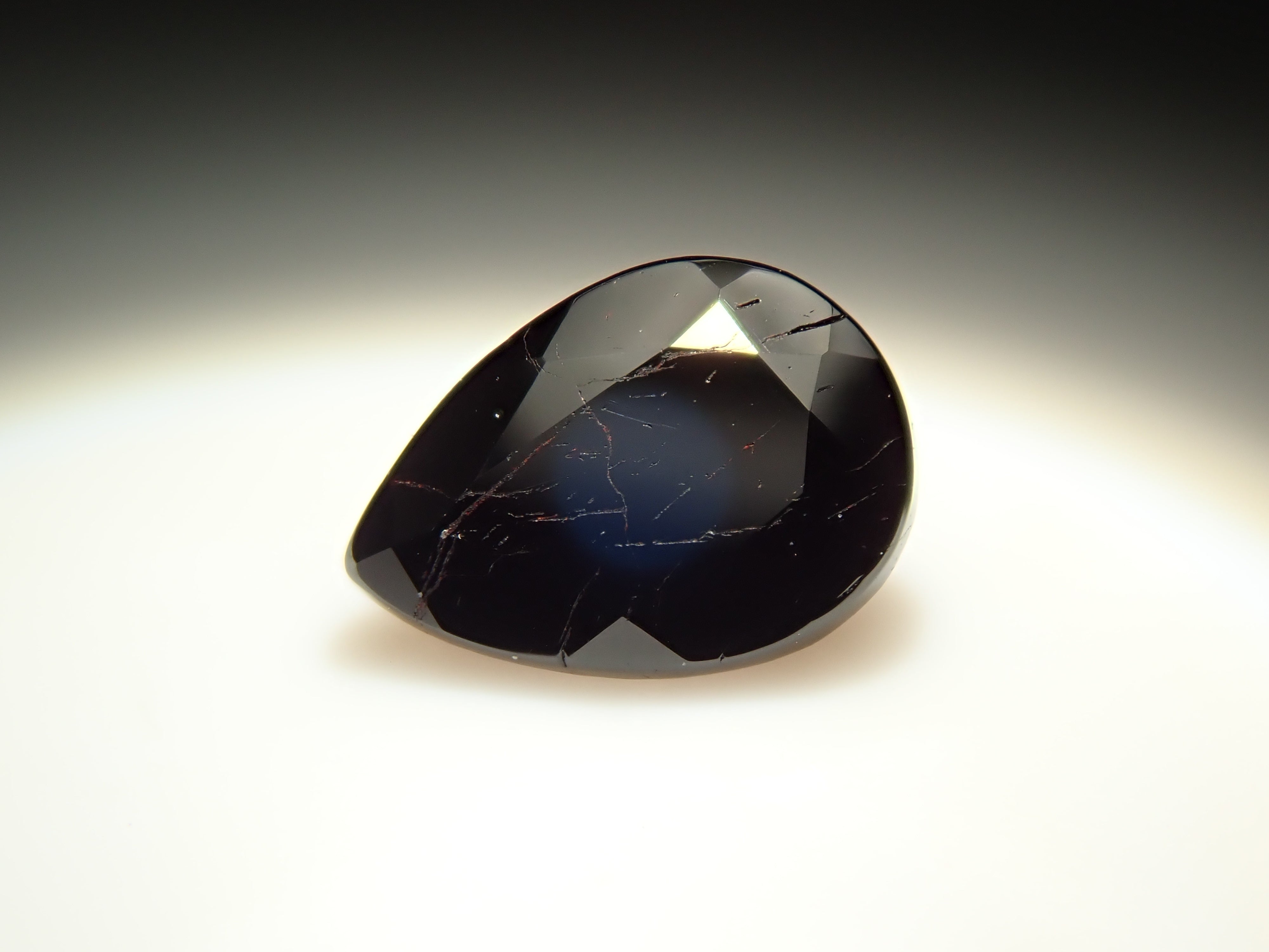 【12562060掲載】アメリカ産ネプチュナイト 0.290ctルース