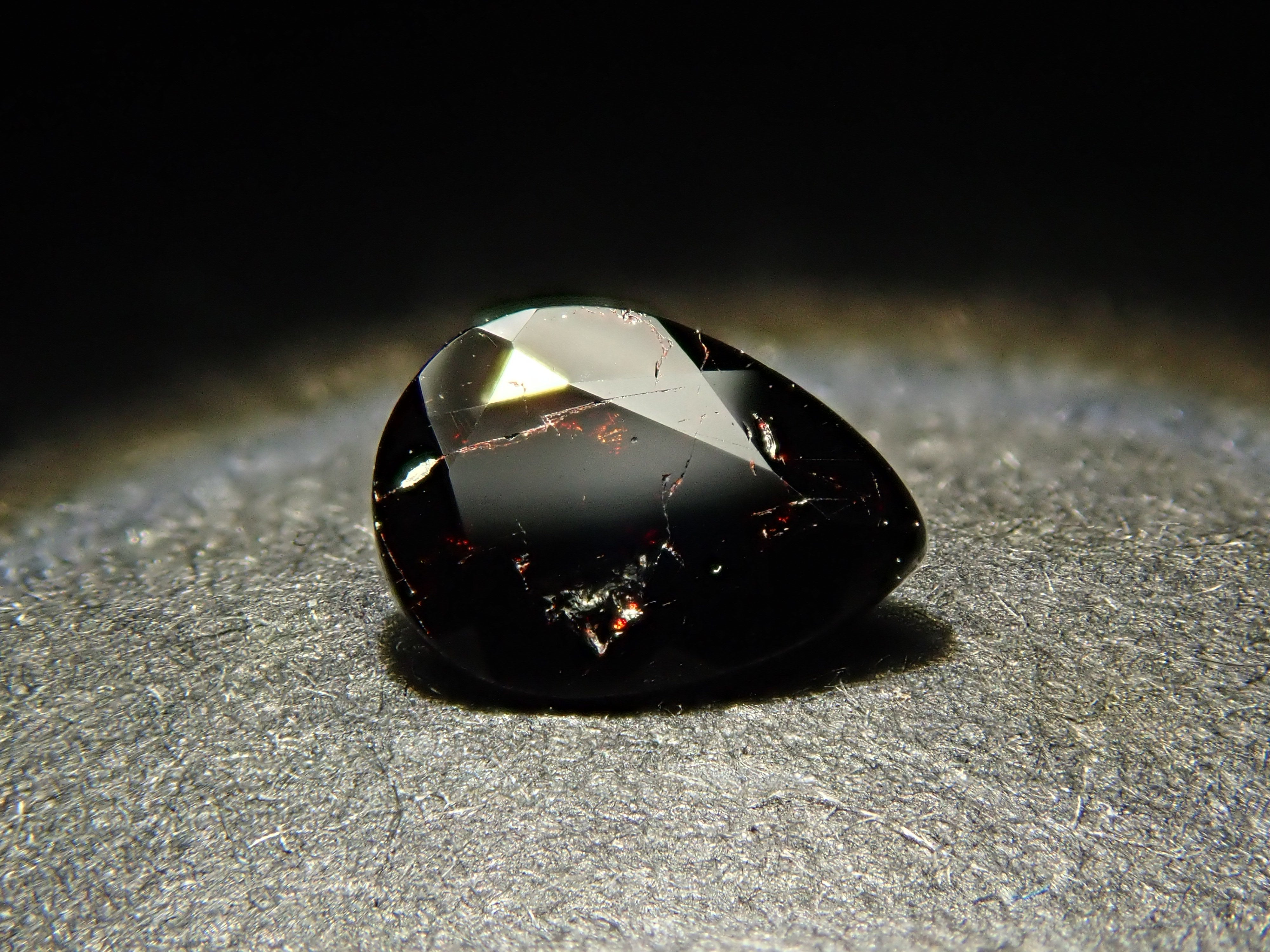 【12562061掲載】アメリカ産ネプチュナイト 0.256ctルース