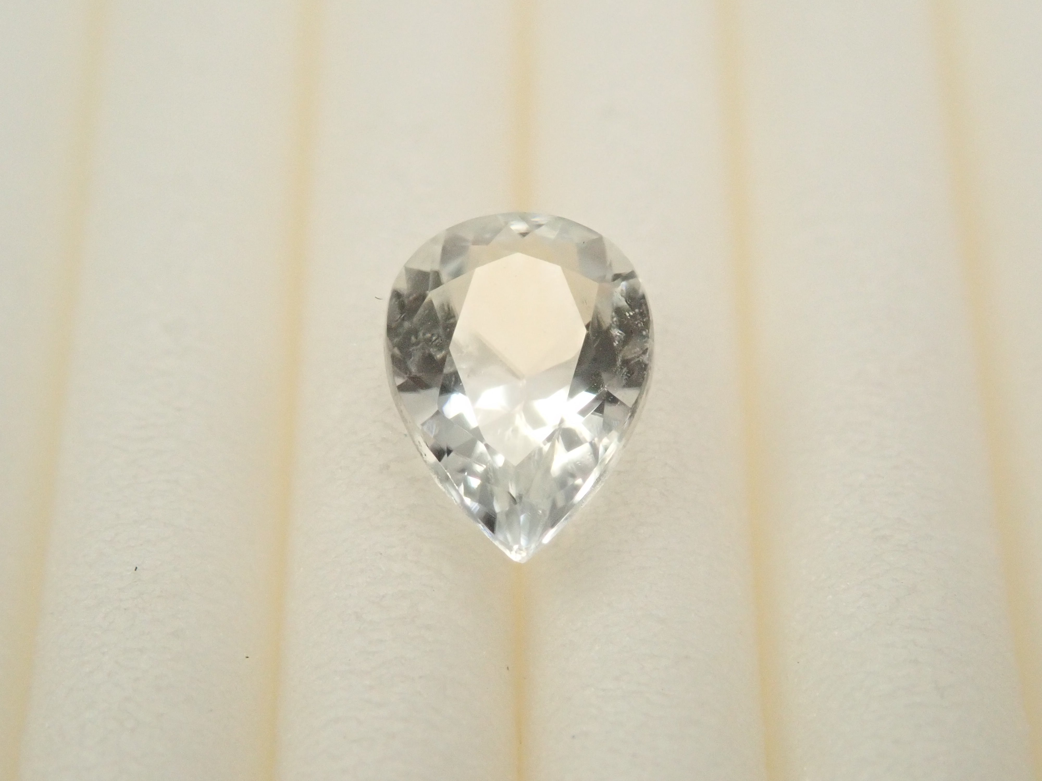 【12562019掲載】アメリカ産ダトライト 0.592ctルース