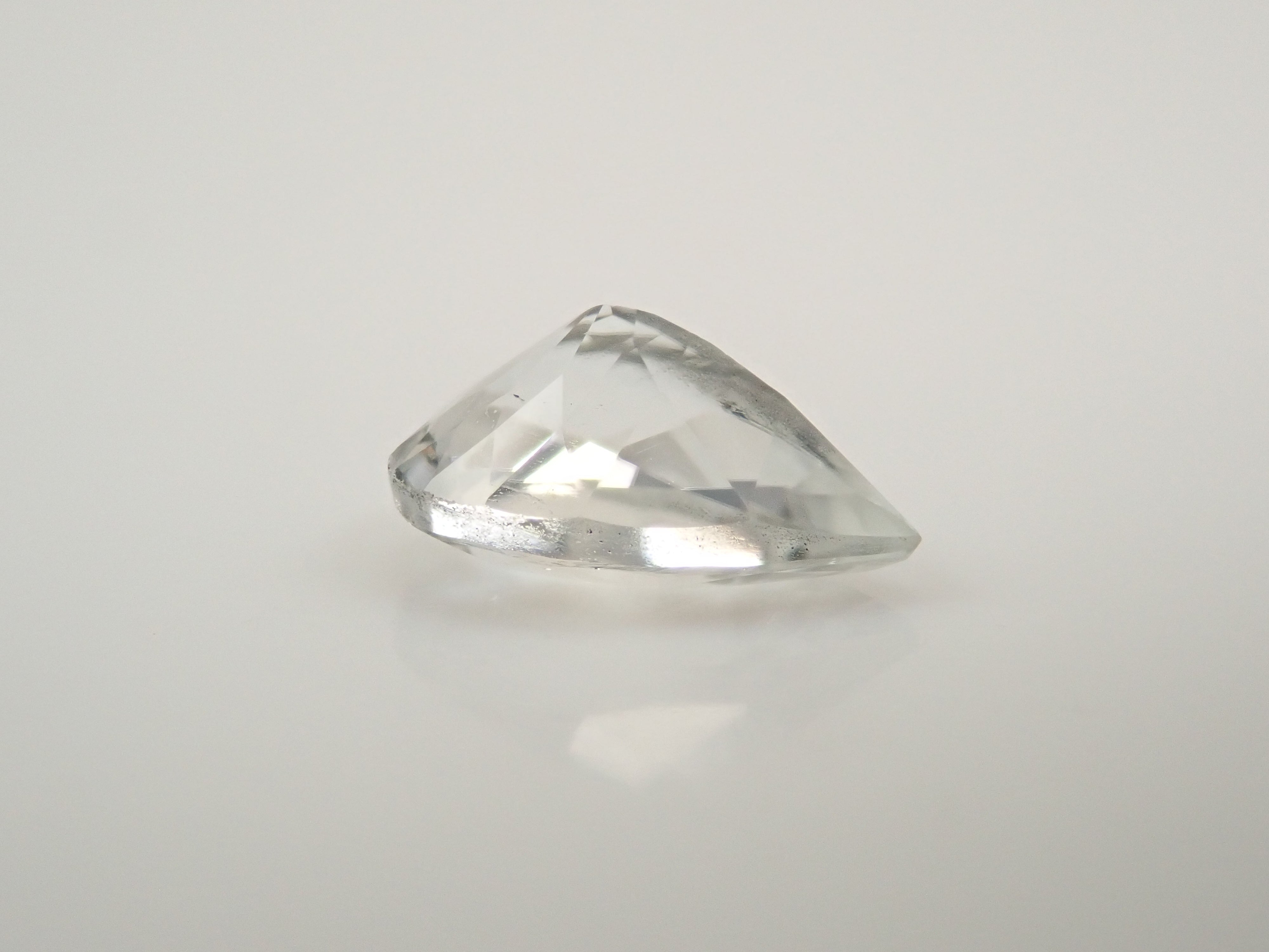 【12562019掲載】アメリカ産ダトライト 0.592ctルース