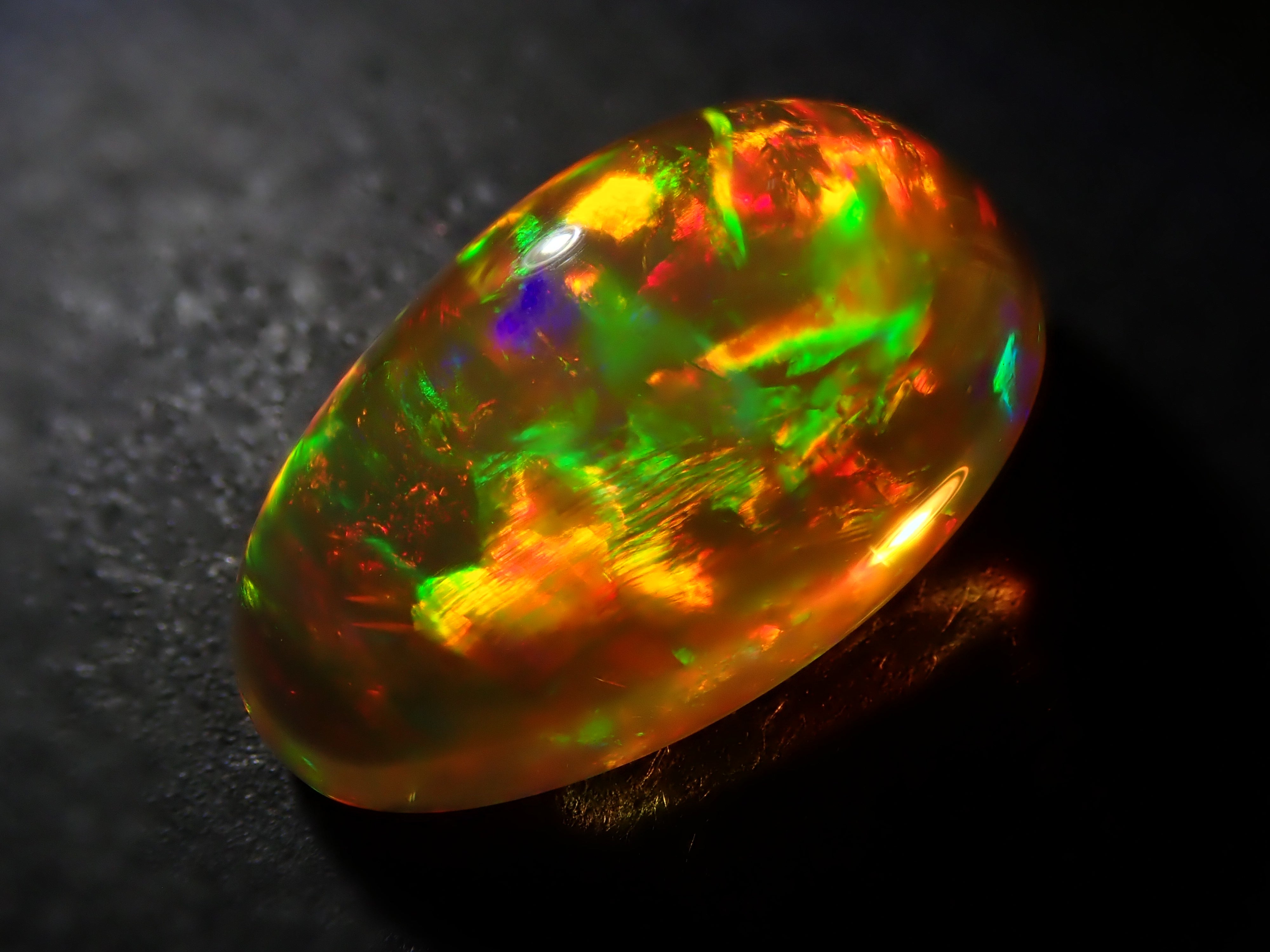 【12562021掲載】ファイアオパール 6.742ctルース