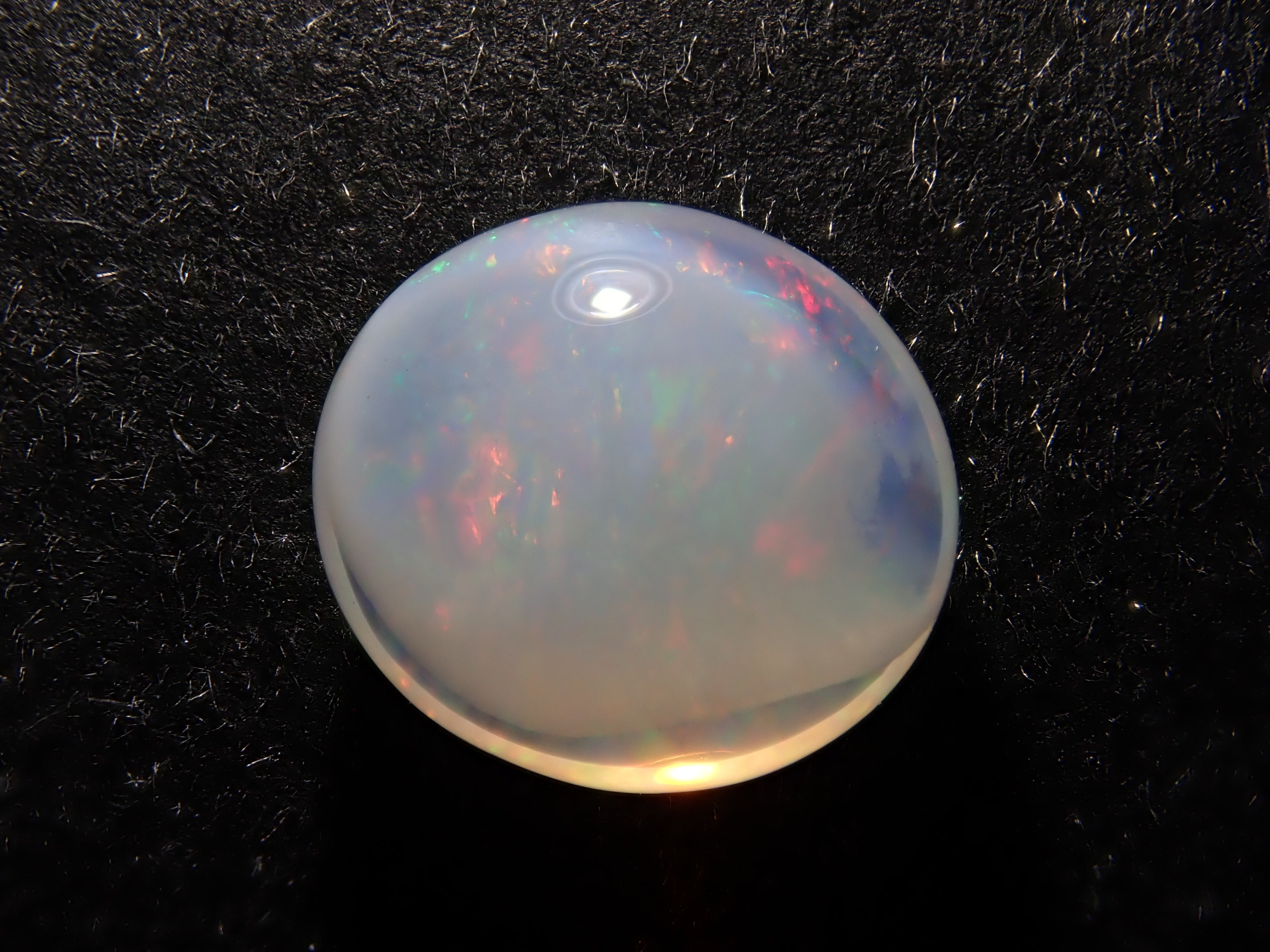 【12561999掲載】メキシコ産エッグインオパール 2.125ctルース