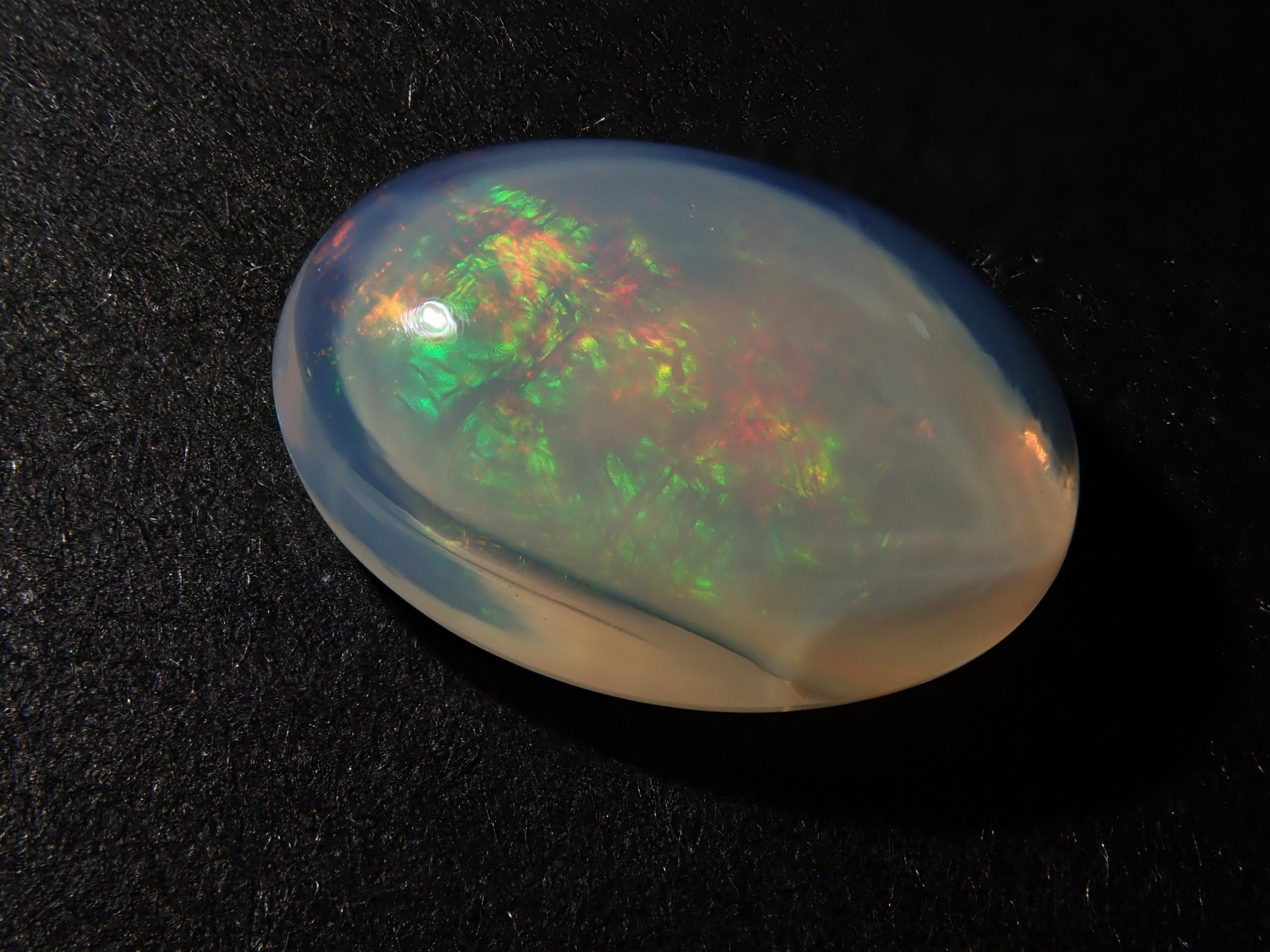 【12562001掲載】メキシコ産エッグインオパール 3.195ctルース