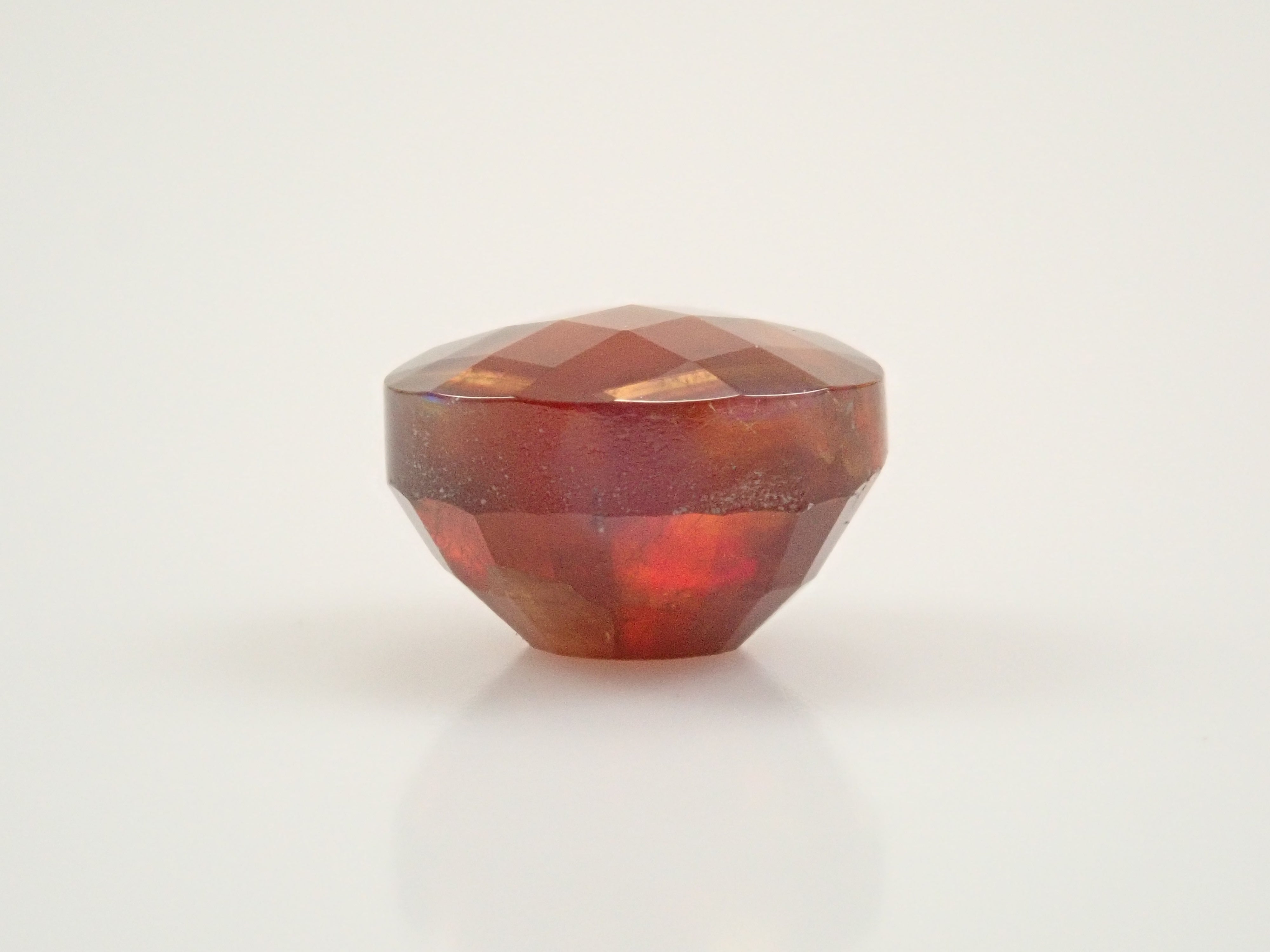 【12562003掲載】奈良県天川村産レインボーガーネット(アンドラダイトガーネット) 1.207ctルース