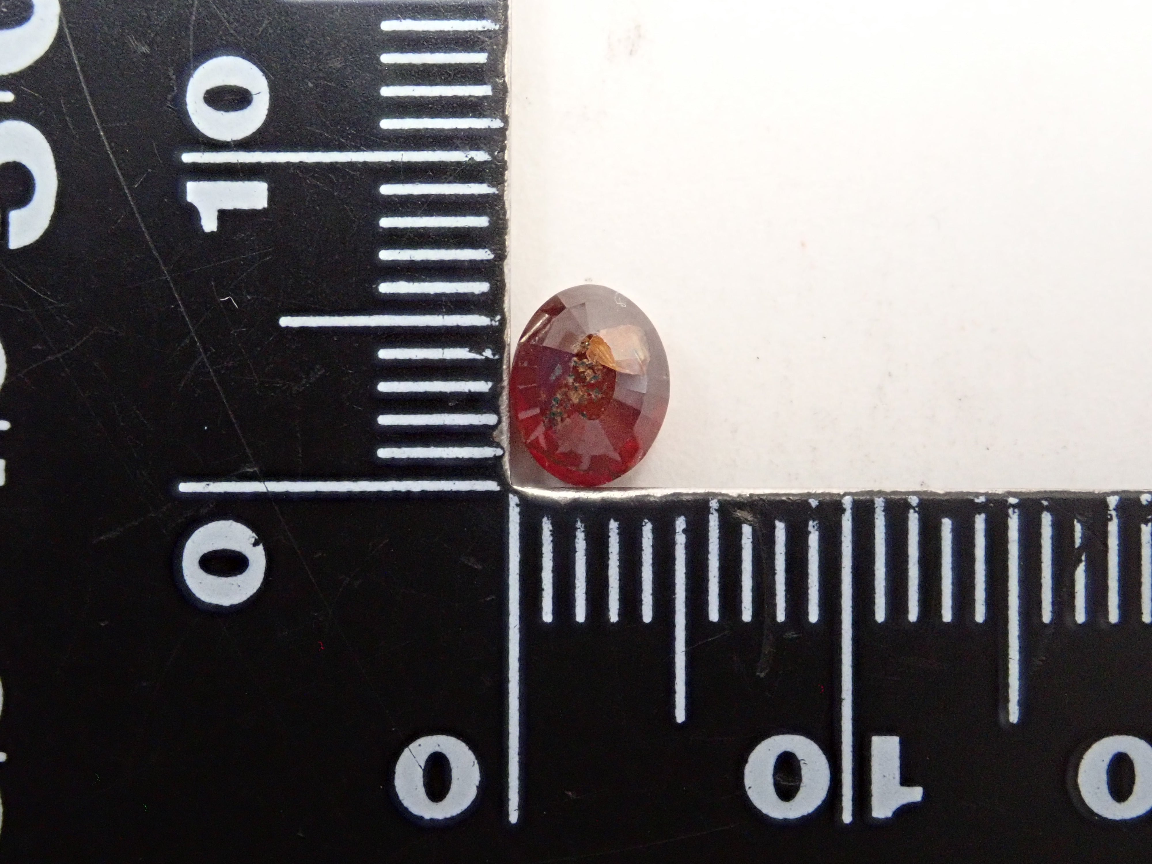 【12562003掲載】奈良県天川村産レインボーガーネット(アンドラダイトガーネット) 1.207ctルース