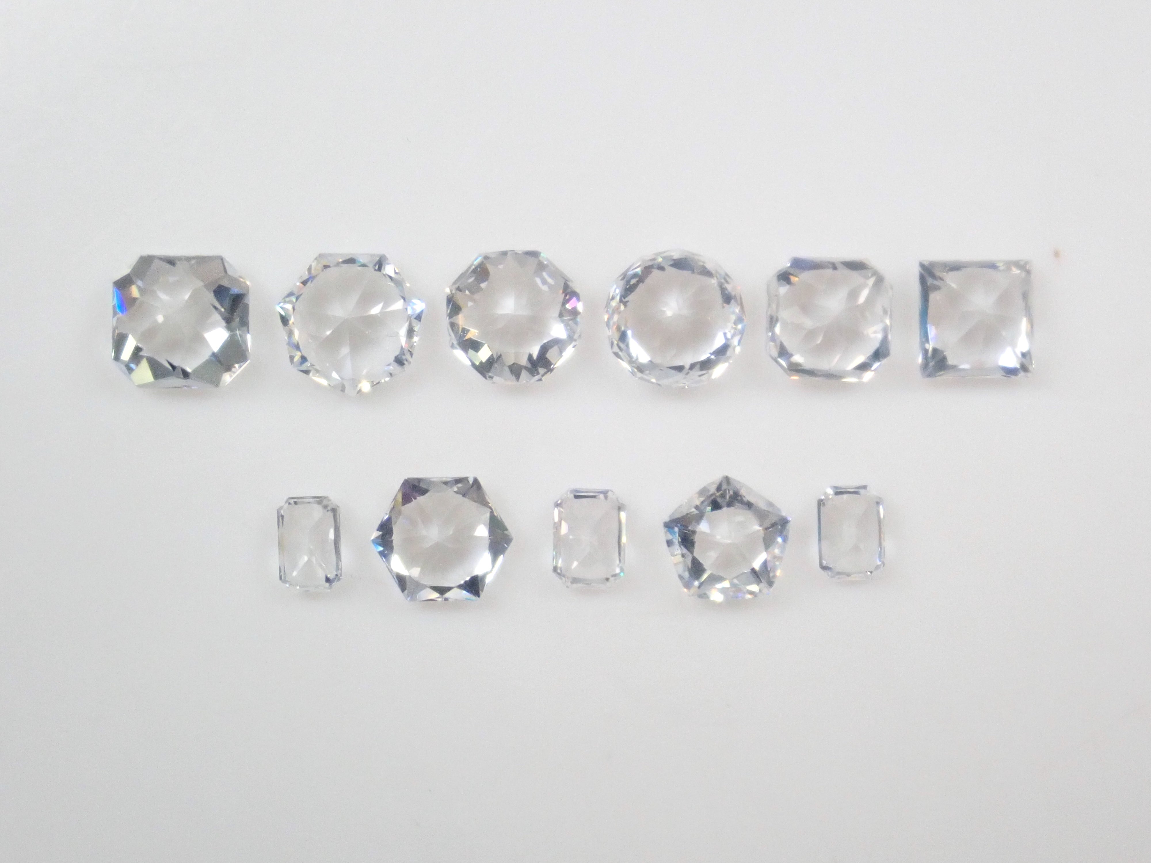 【3/6 22時販売】《限定13石》通常39,800円のD/IF/3EXのラボグロウンダイヤモンドや通常59,800円のさくらインカットYAGなど合成ガチャ(さらに合成アレキサンドライト付き)《複数購入割引有》