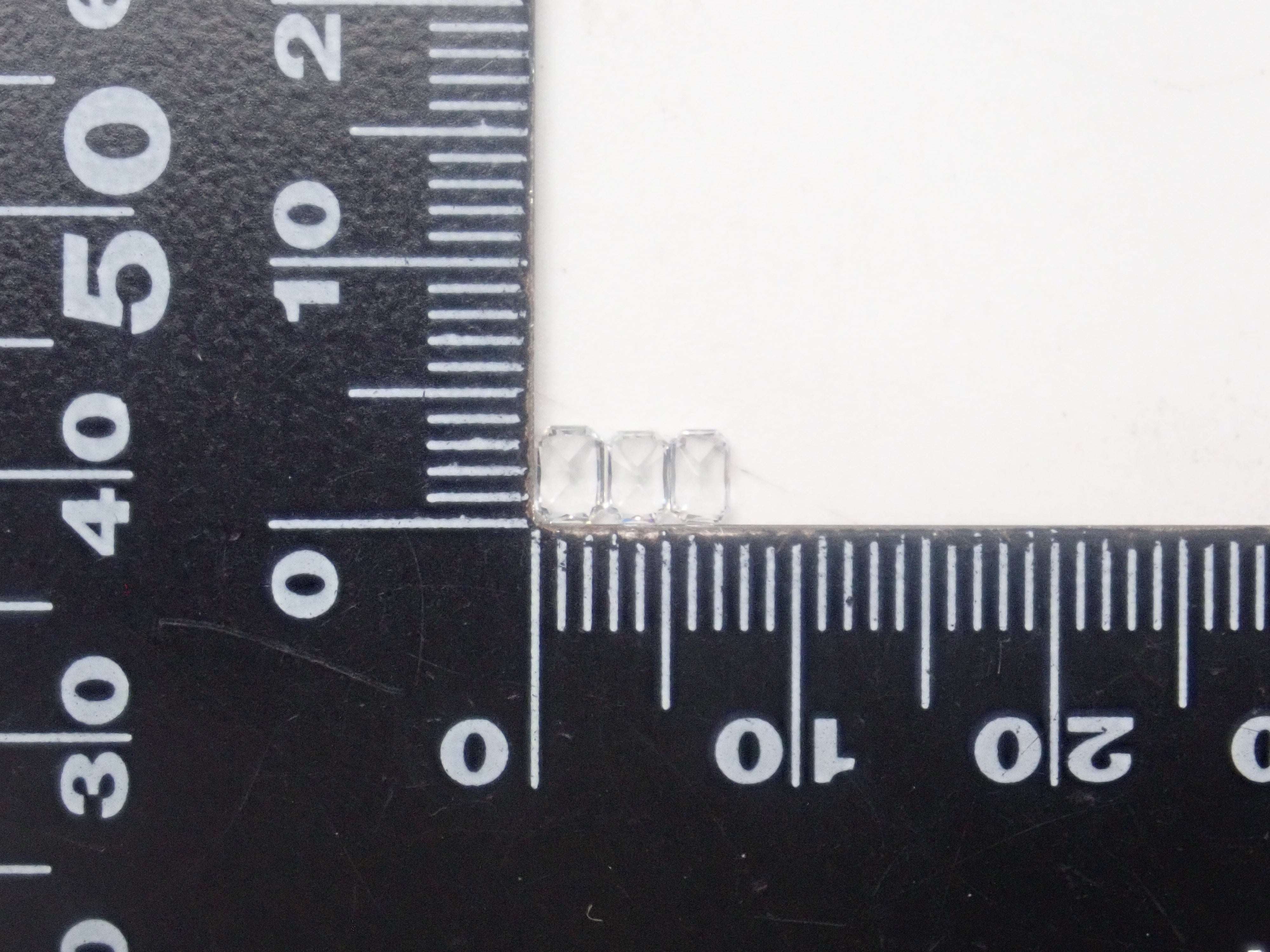 【3/6 22時販売】《限定13石》通常39,800円のD/IF/3EXのラボグロウンダイヤモンドや通常59,800円のさくらインカットYAGなど合成ガチャ(さらに合成アレキサンドライト付き)《複数購入割引有》