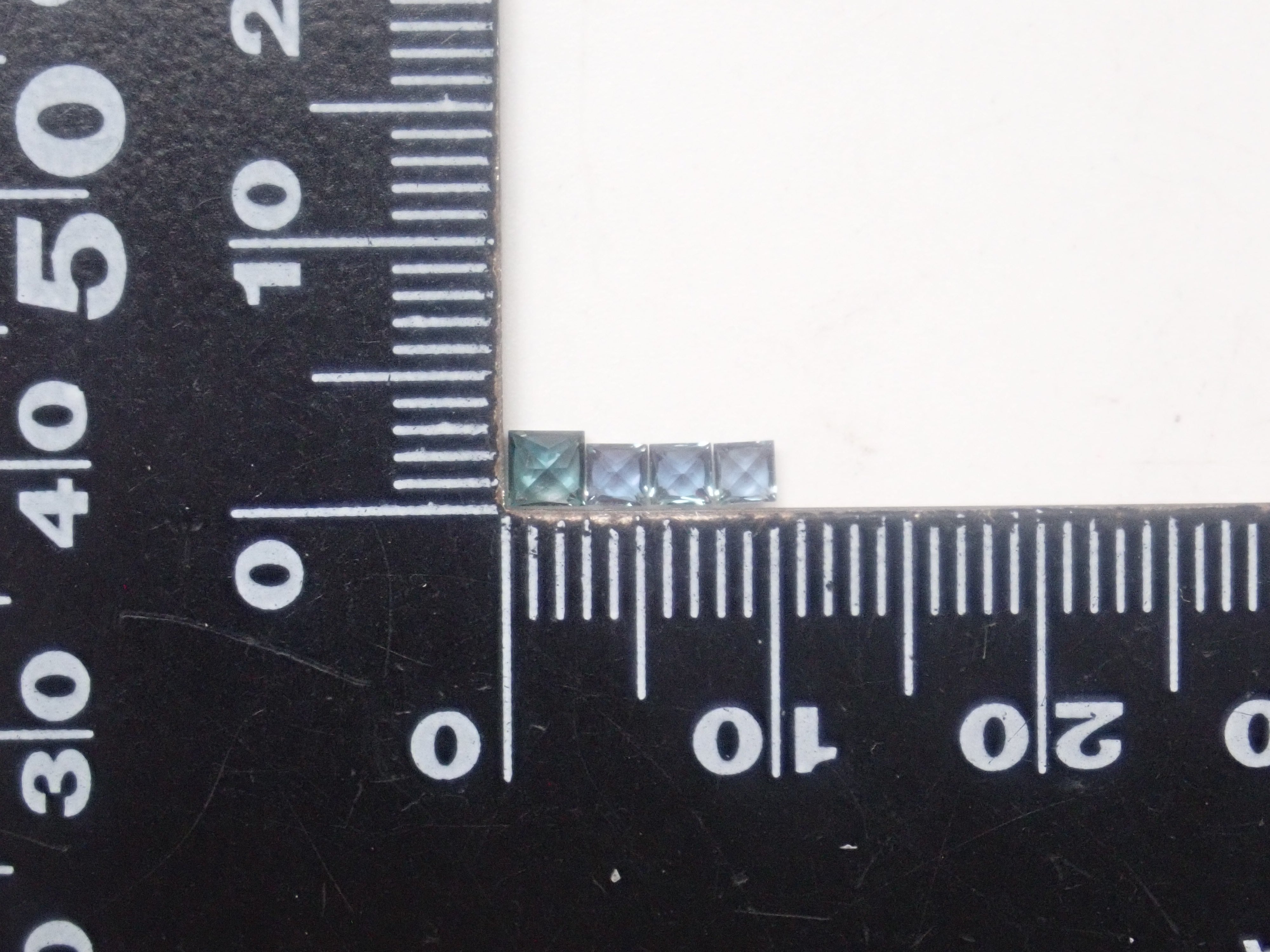 【3/6 22時販売】《限定13石》通常39,800円のD/IF/3EXのラボグロウンダイヤモンドや通常59,800円のさくらインカットYAGなど合成ガチャ(さらに合成アレキサンドライト付き)《複数購入割引有》