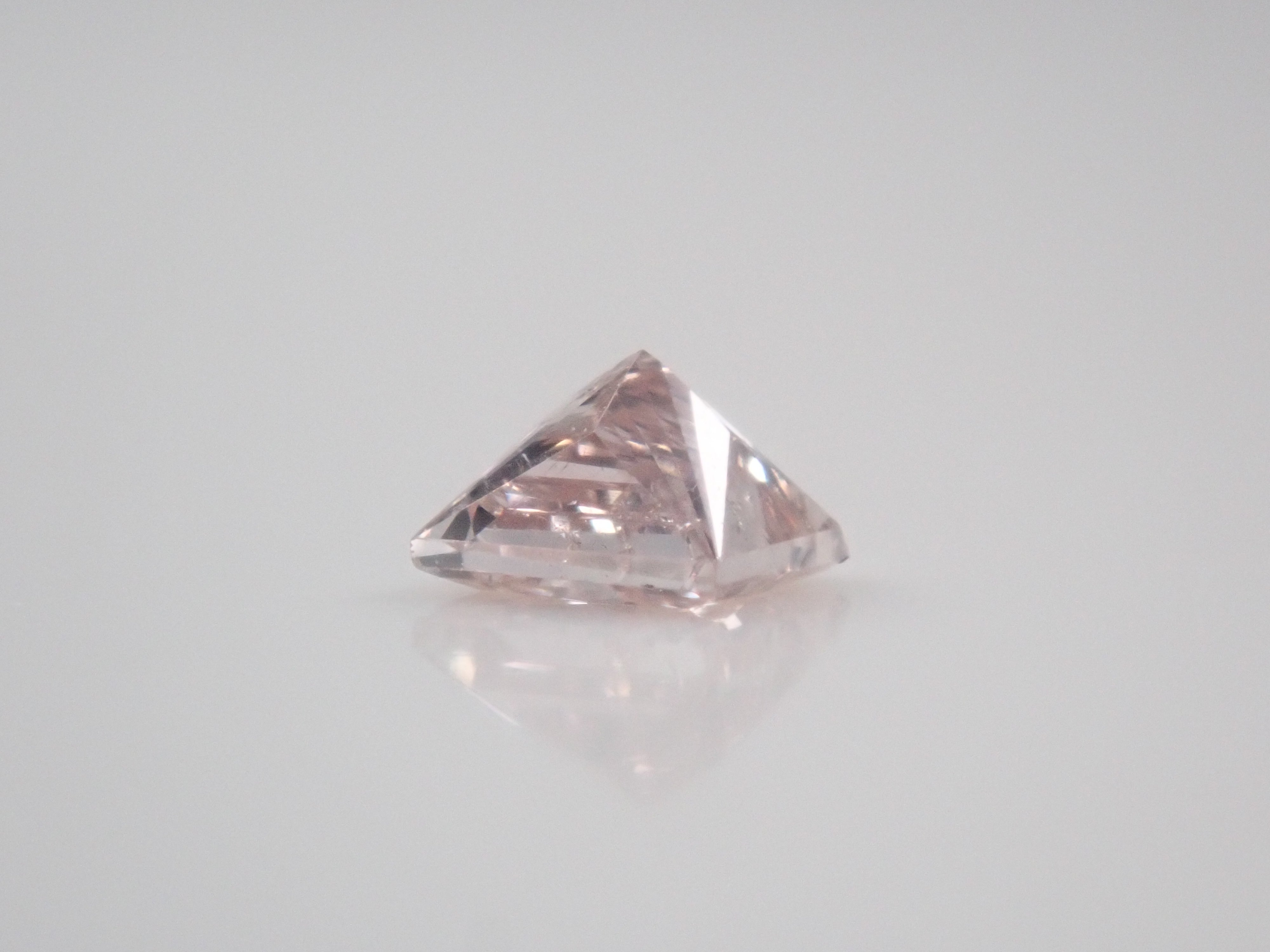 【3/1 22時販売】《限定15石》通常39,800円のFANCYカラーのピンクダイヤ含むピンクダイヤモンド1石ルース《複数購入割引有》