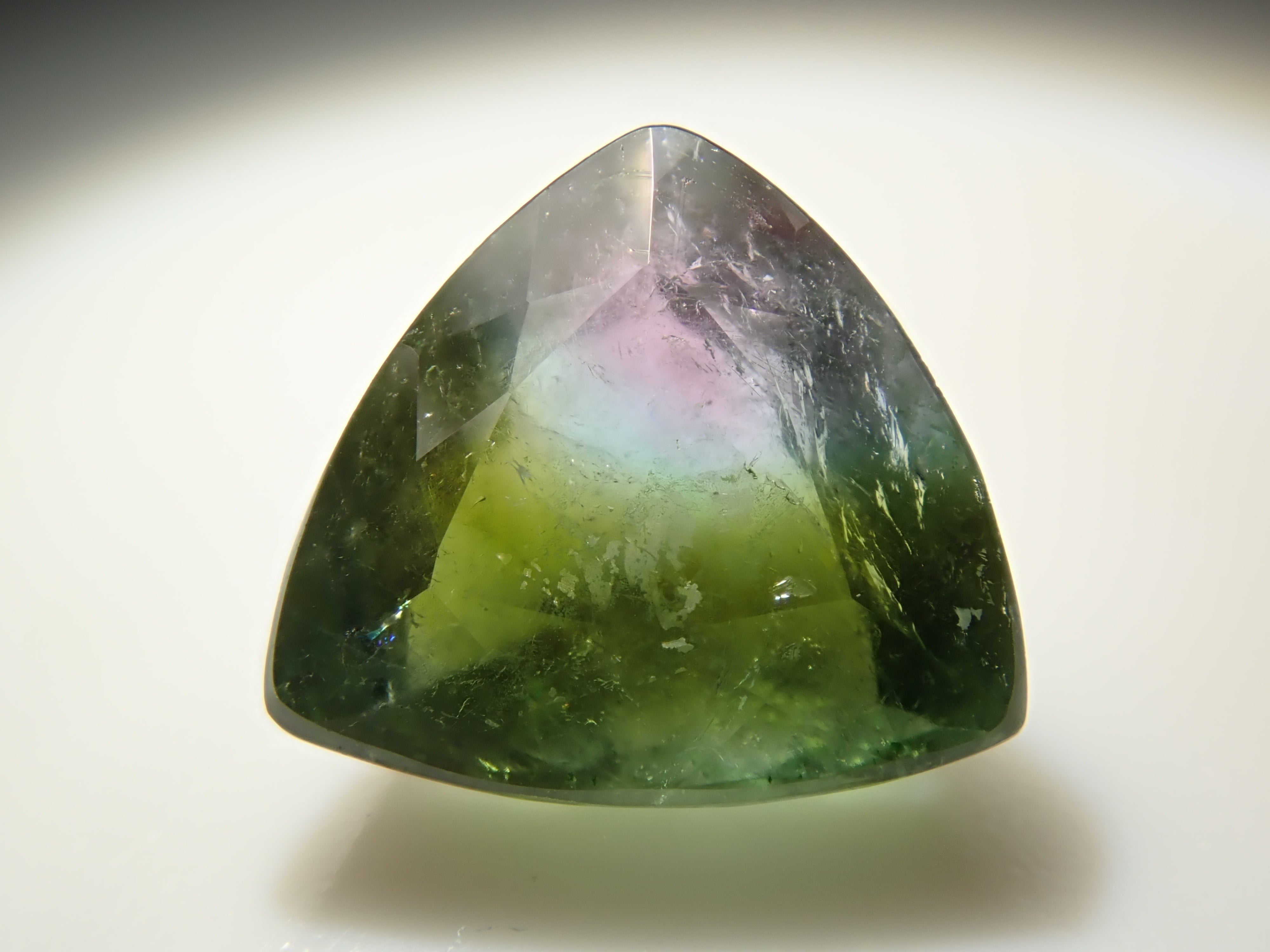 バイカラーパライバトルマリン 2.477ctルース