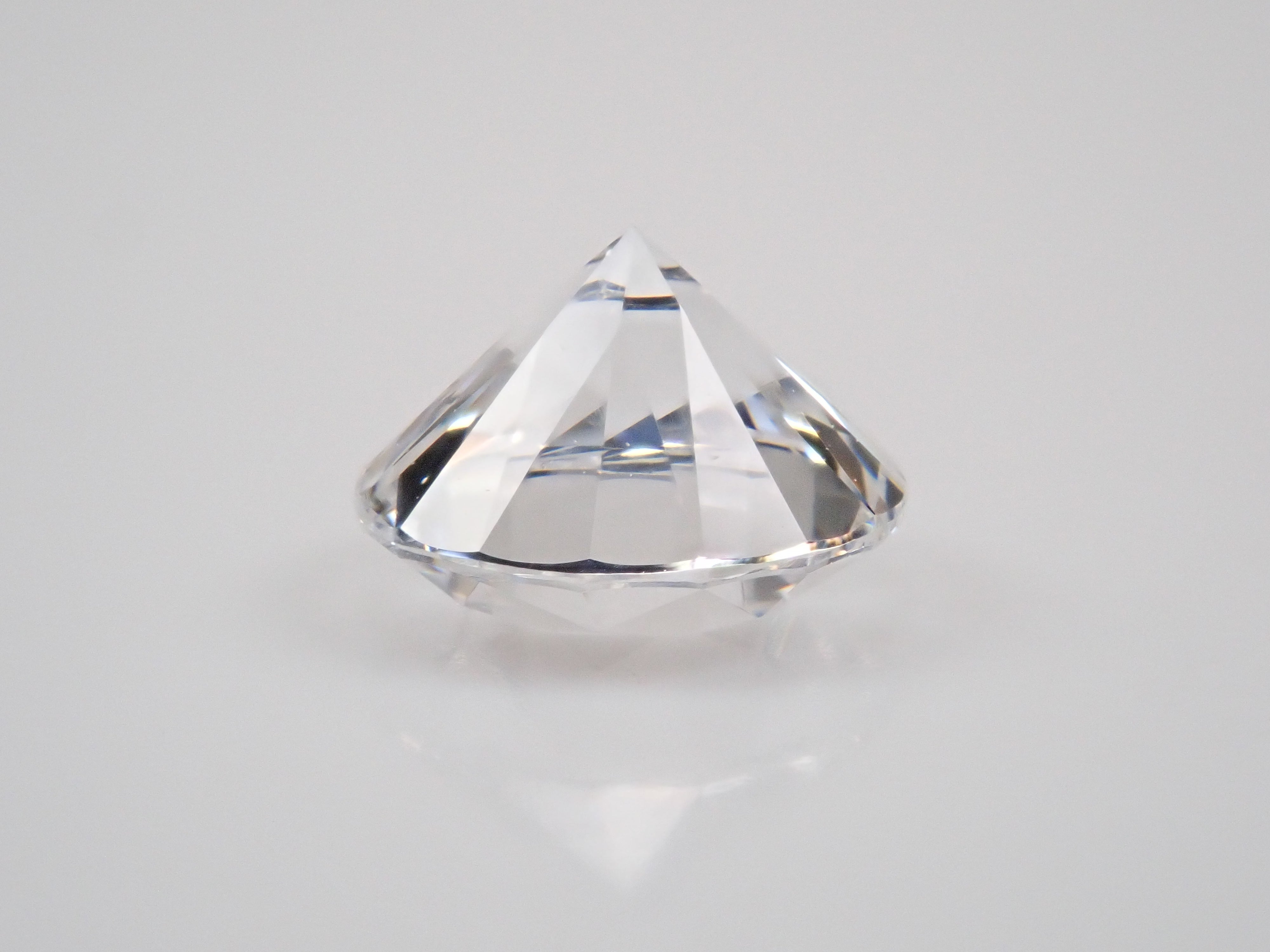 YAG(イットリウムアルミニウムガーネット) 1.927ctルース