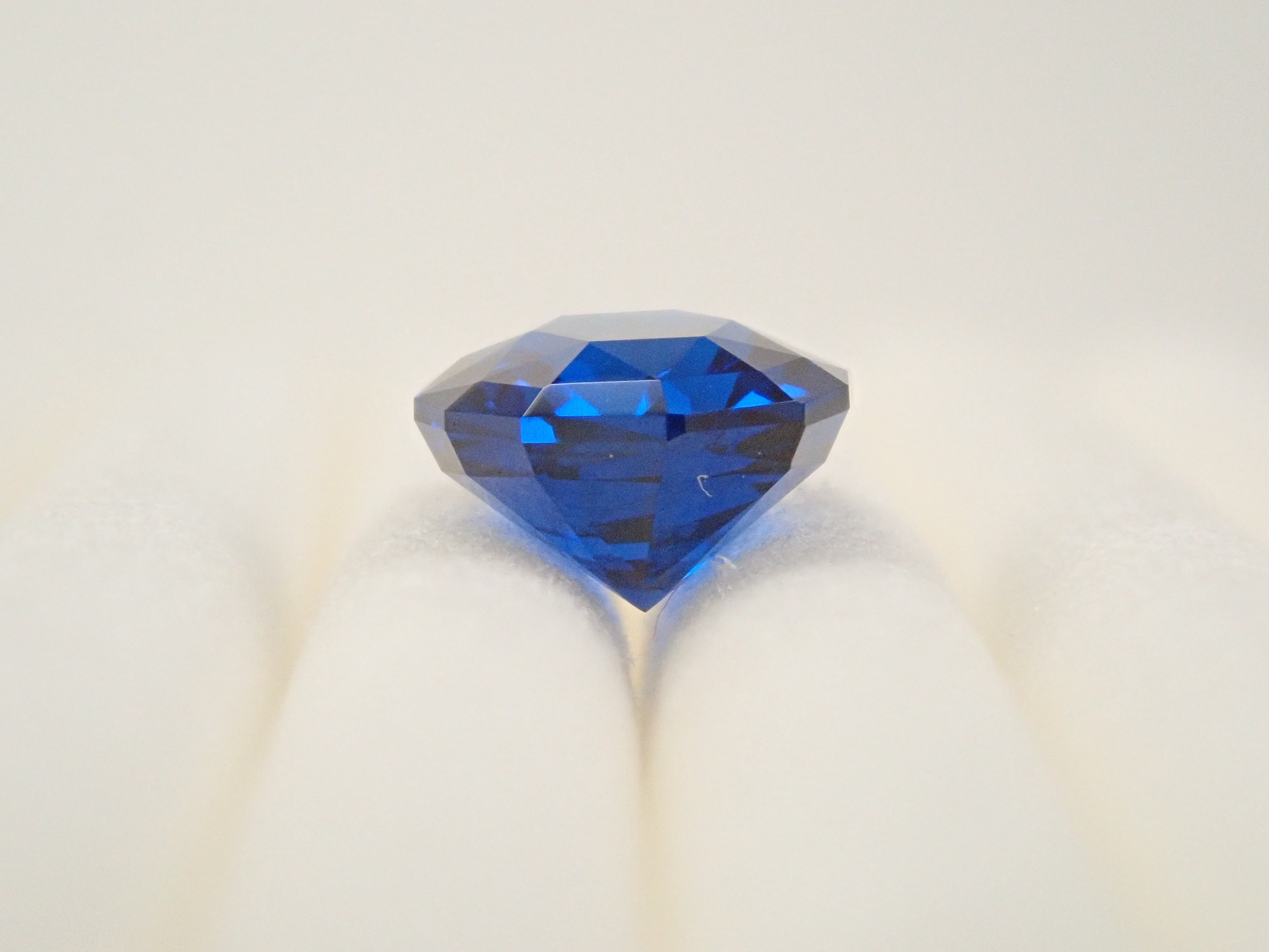 【12561923掲載】合成コバルトスピネル 0.831ctルース