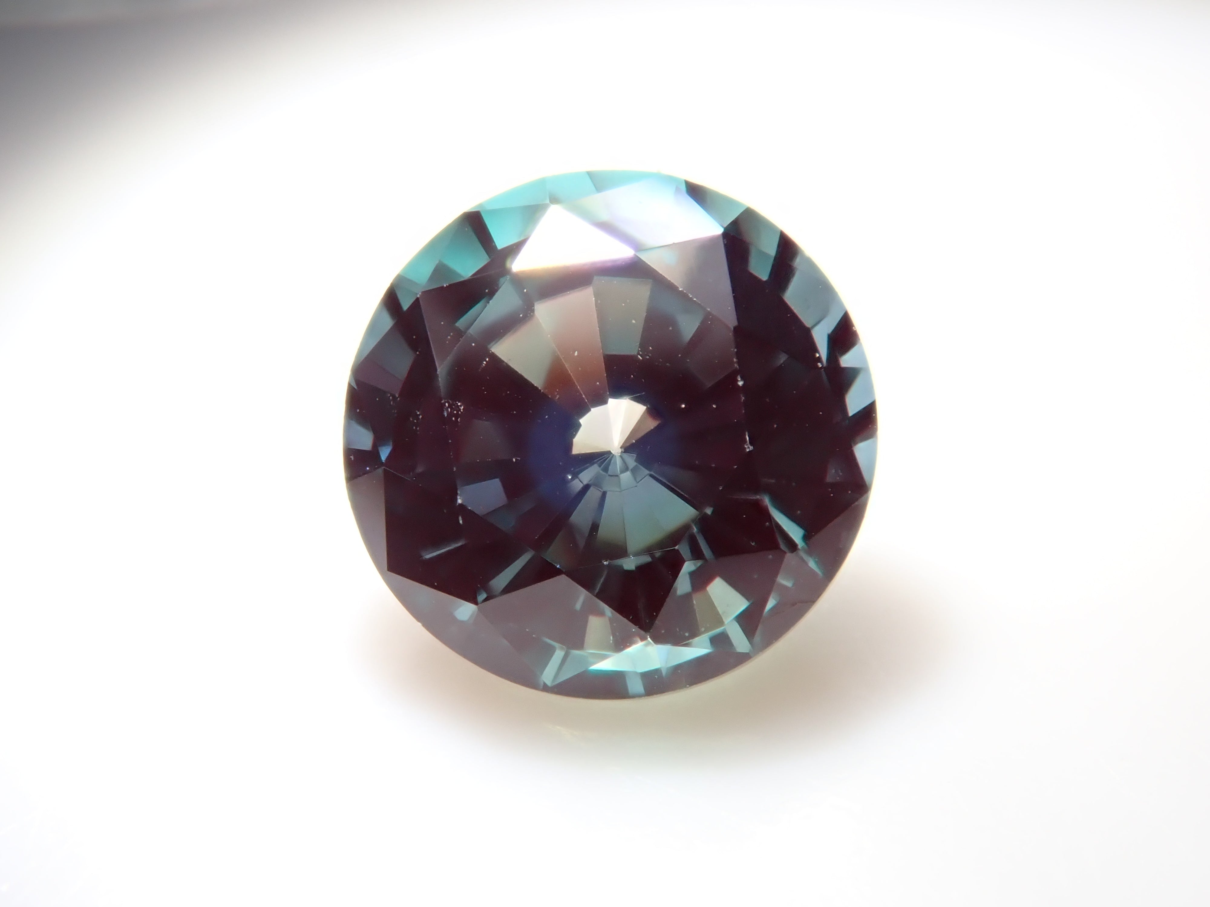 合成アレキサンドライト 0.430ctルース