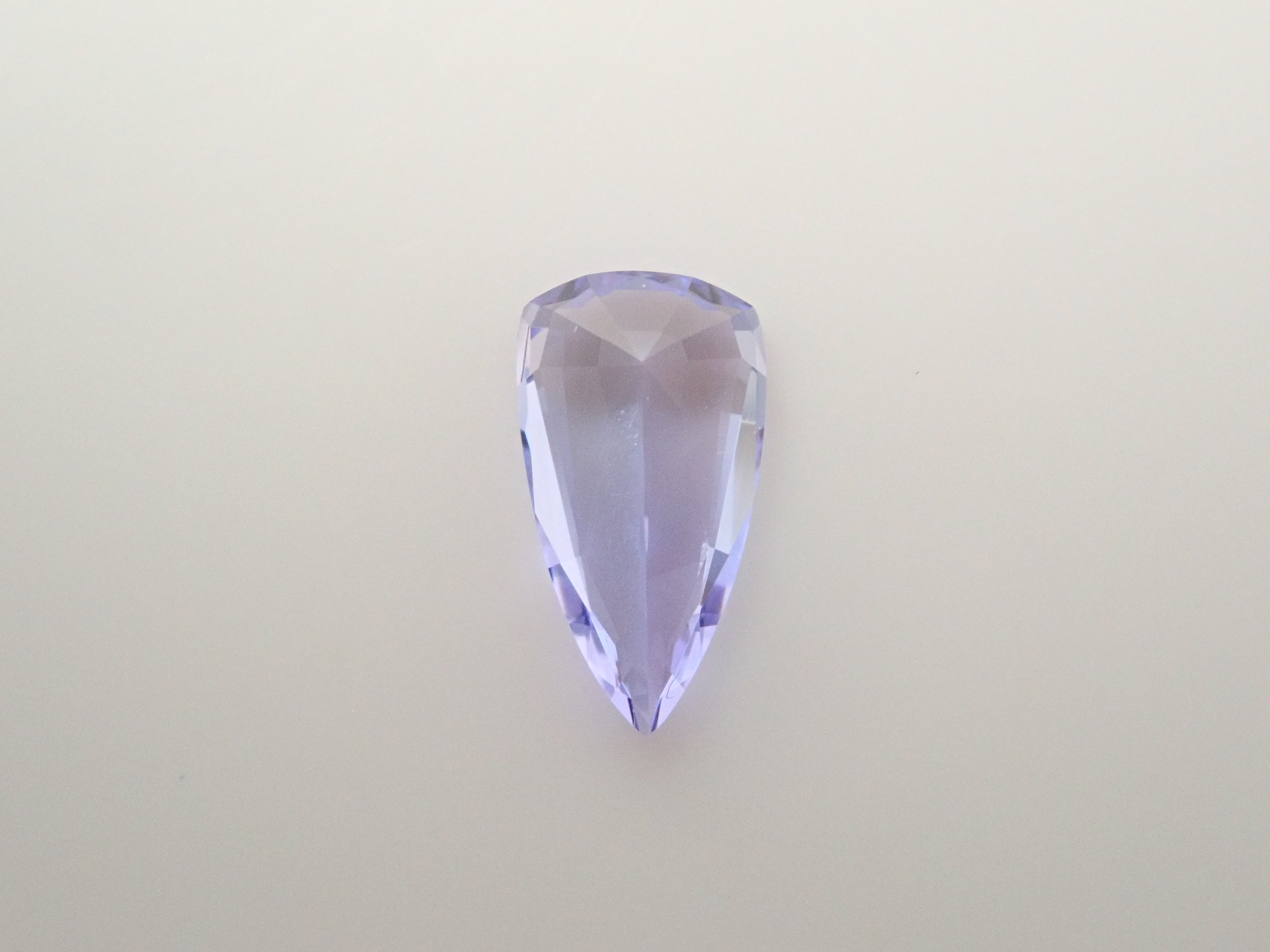 【12562068掲載】タンザニア産タンザナイト 0.416ctルース