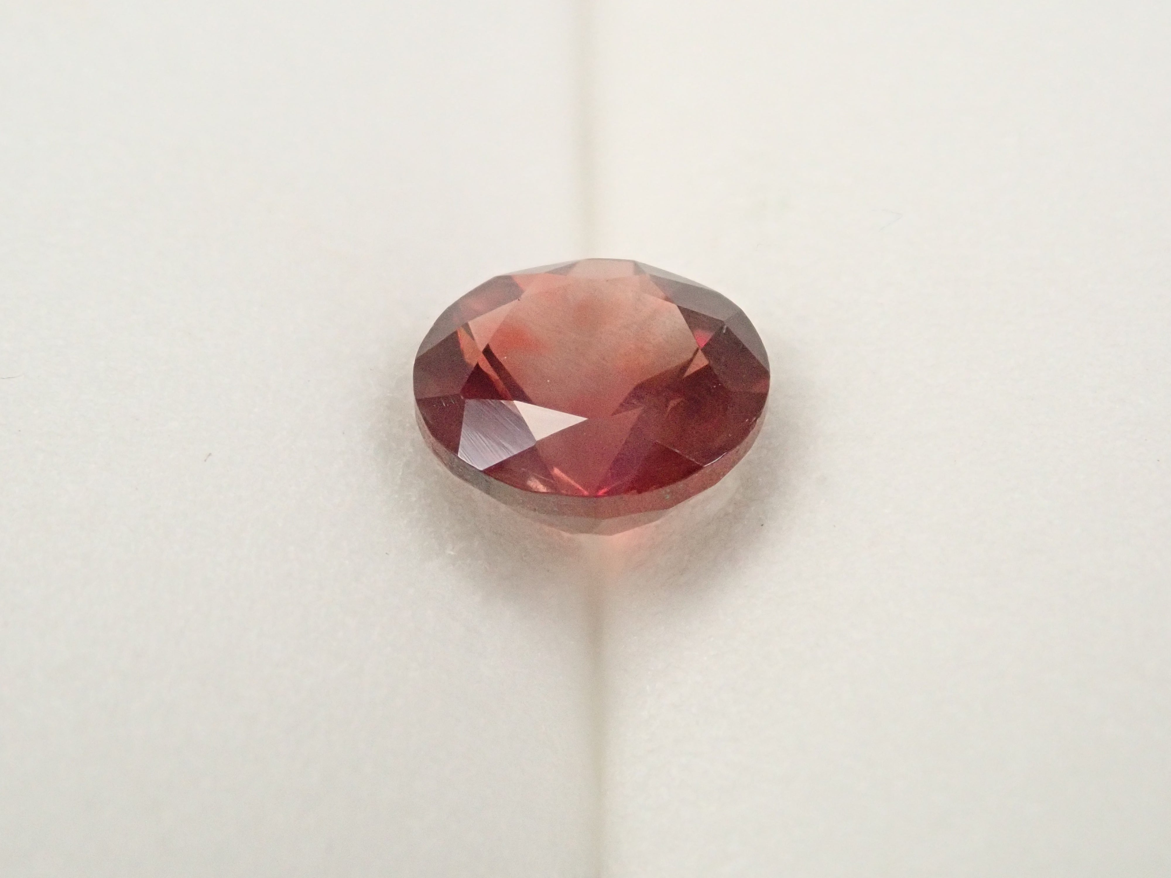 【12562075掲載】アメリカ産オレゴンサンストーン 1.366ctルース