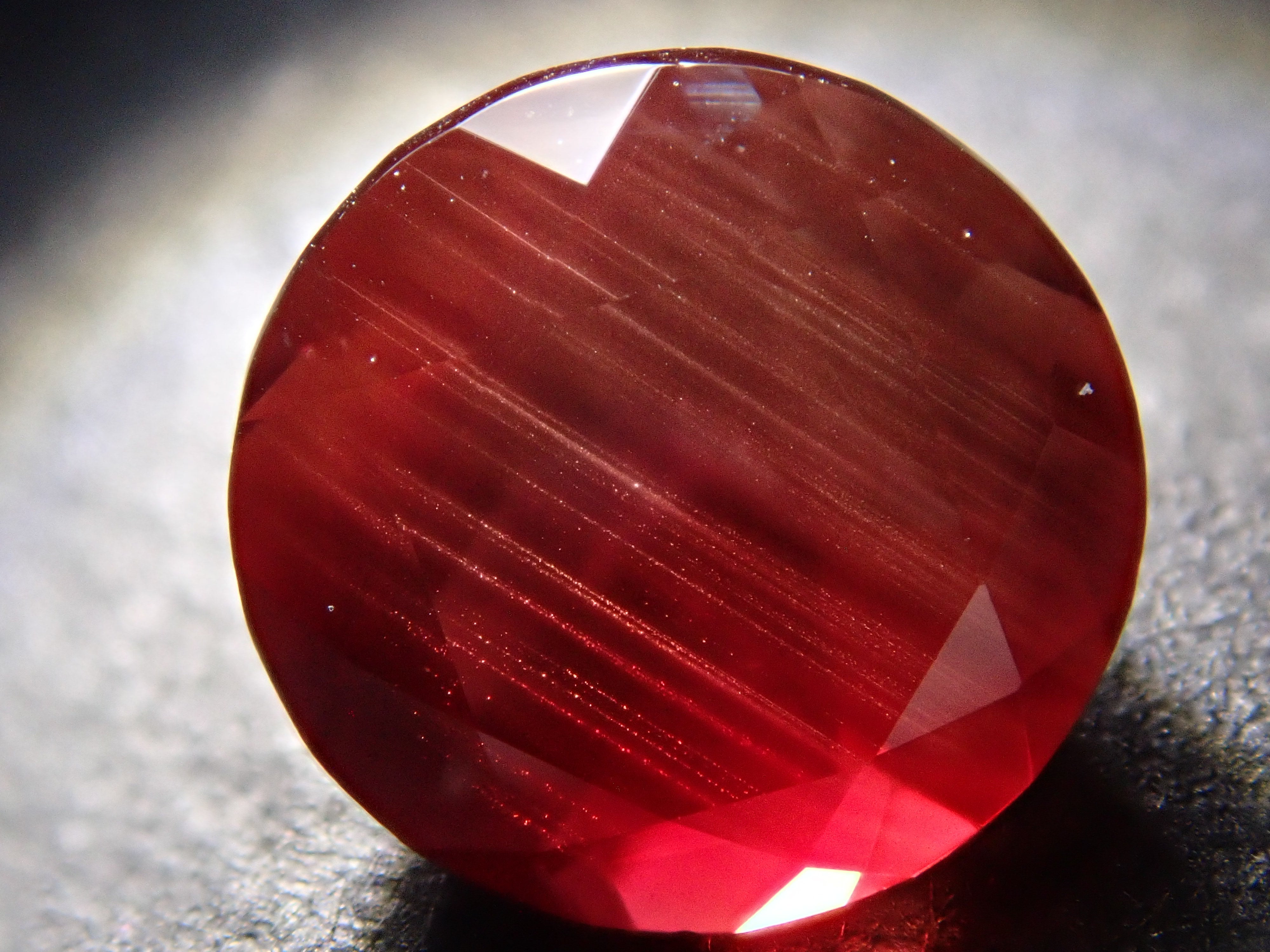 【12562076掲載】アメリカ産オレゴンサンストーン 1.334ctルース