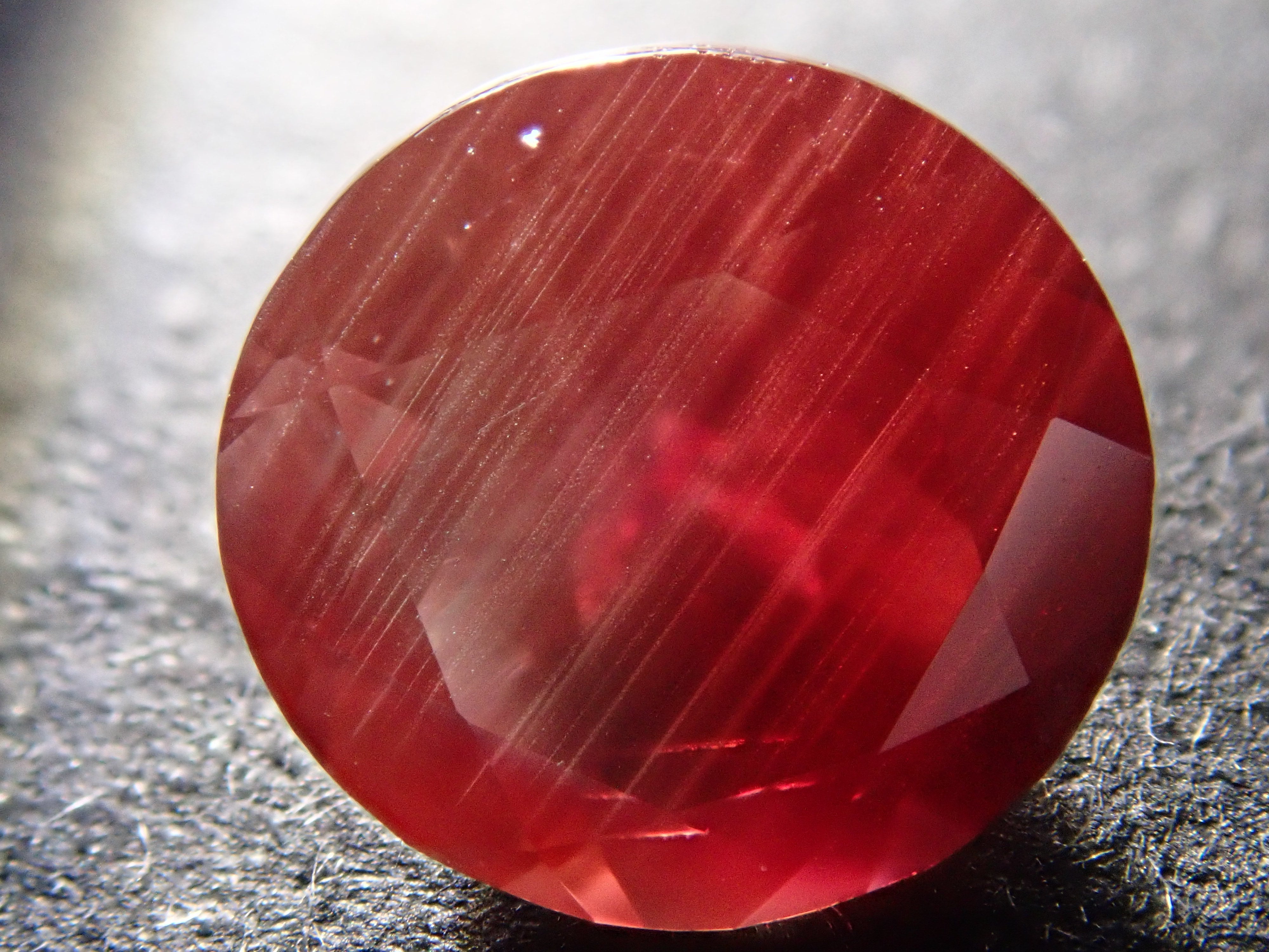 【12562076掲載】アメリカ産オレゴンサンストーン 1.334ctルース