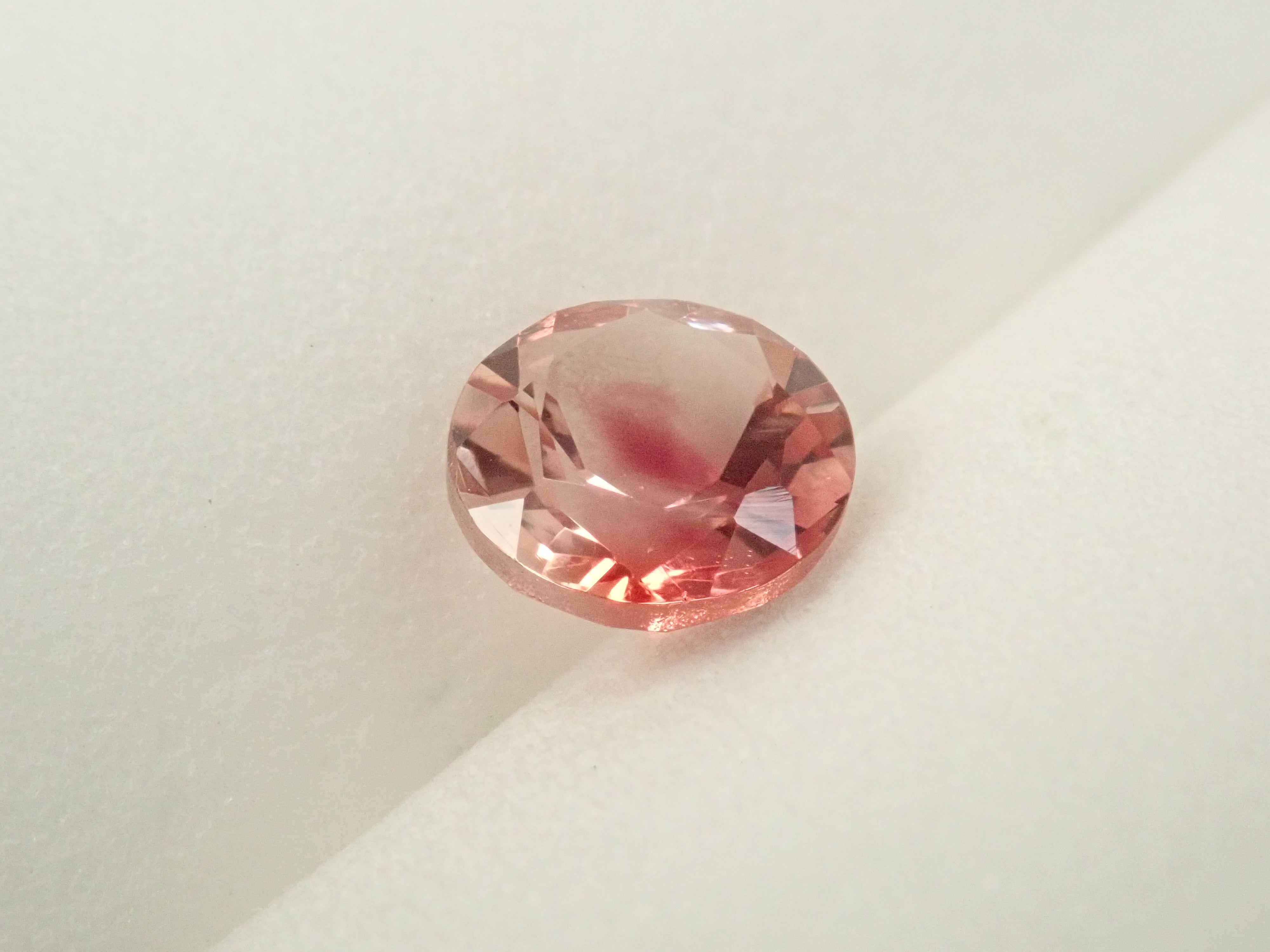 【12562078掲載】アメリカ産オレゴンサンストーン 0.820ctルース