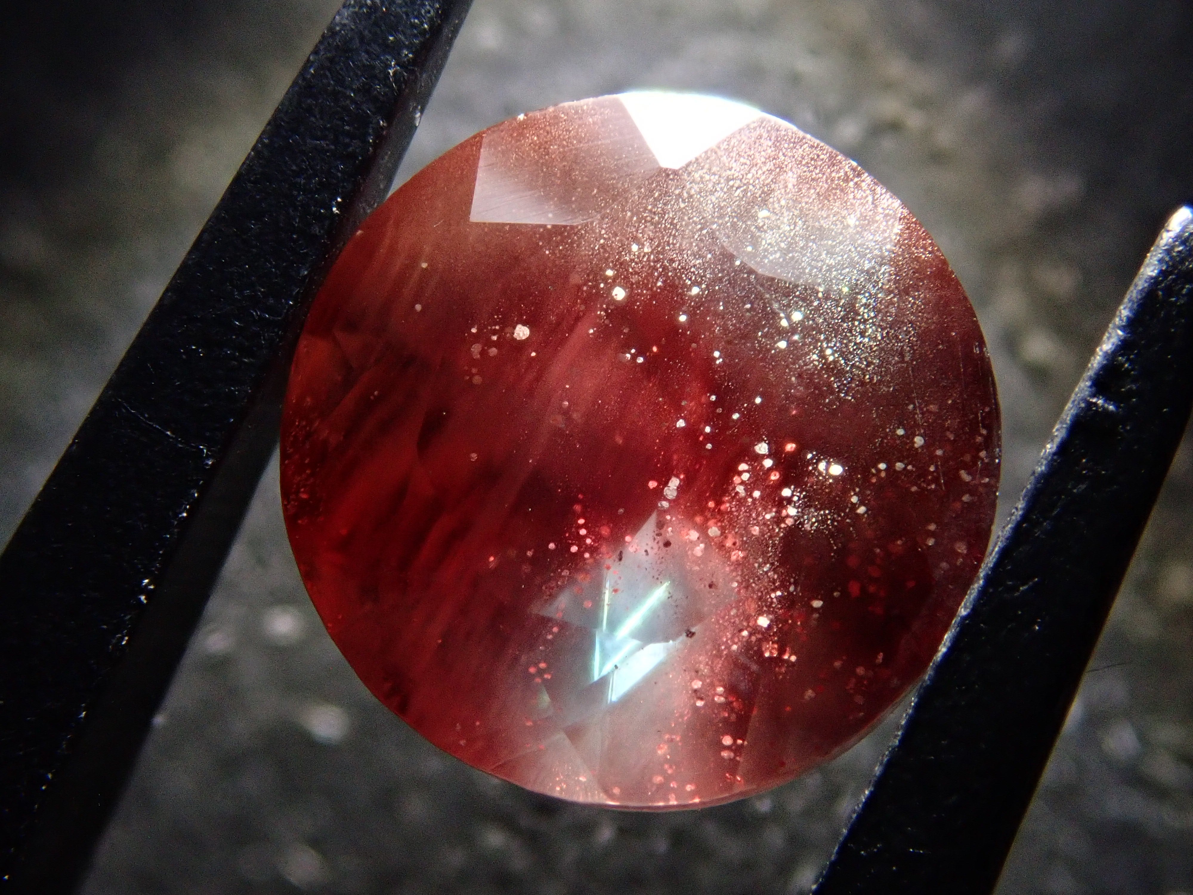 【12562079掲載】アメリカ産オレゴンサンストーン 1.494ctルース