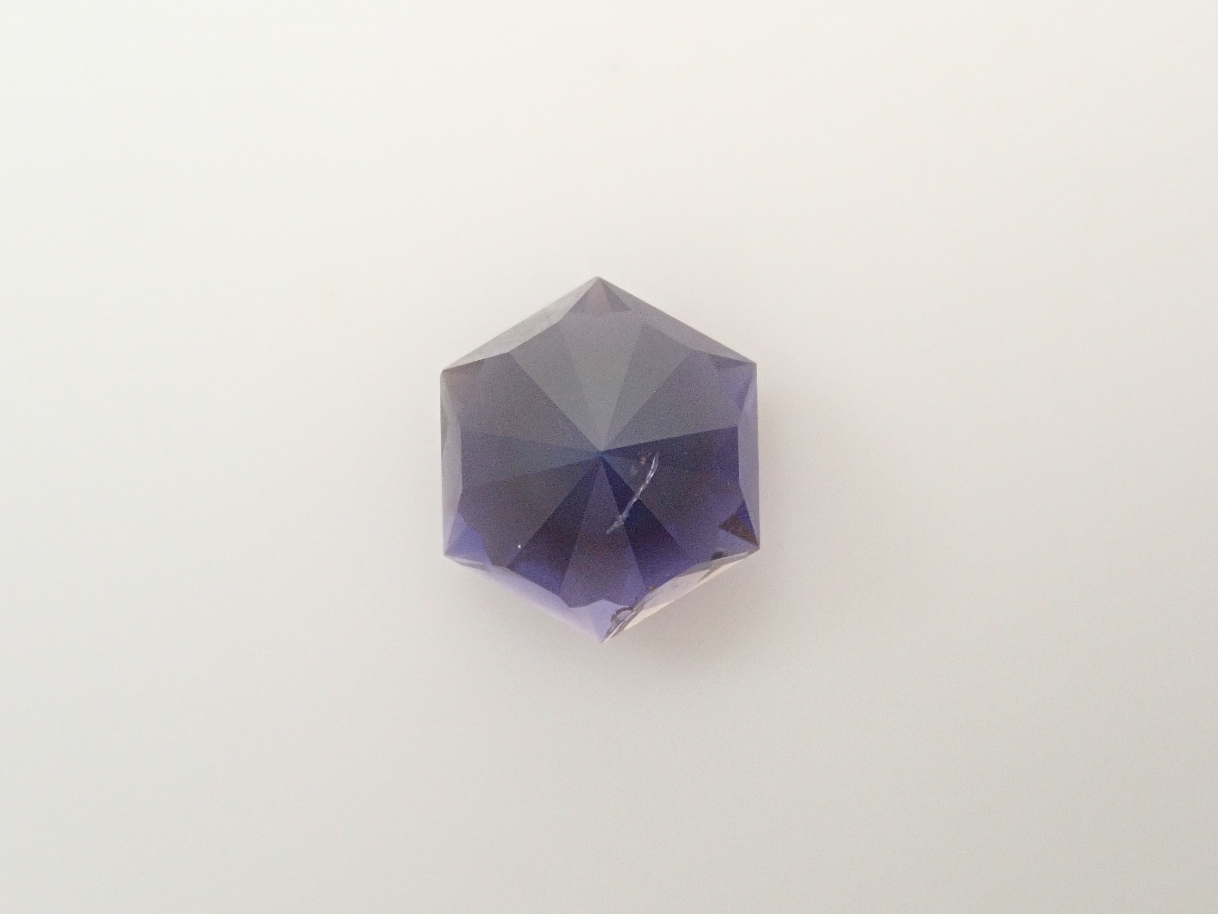 【12562099掲載】インド産アイオライトサンストーン 0.920ctルース