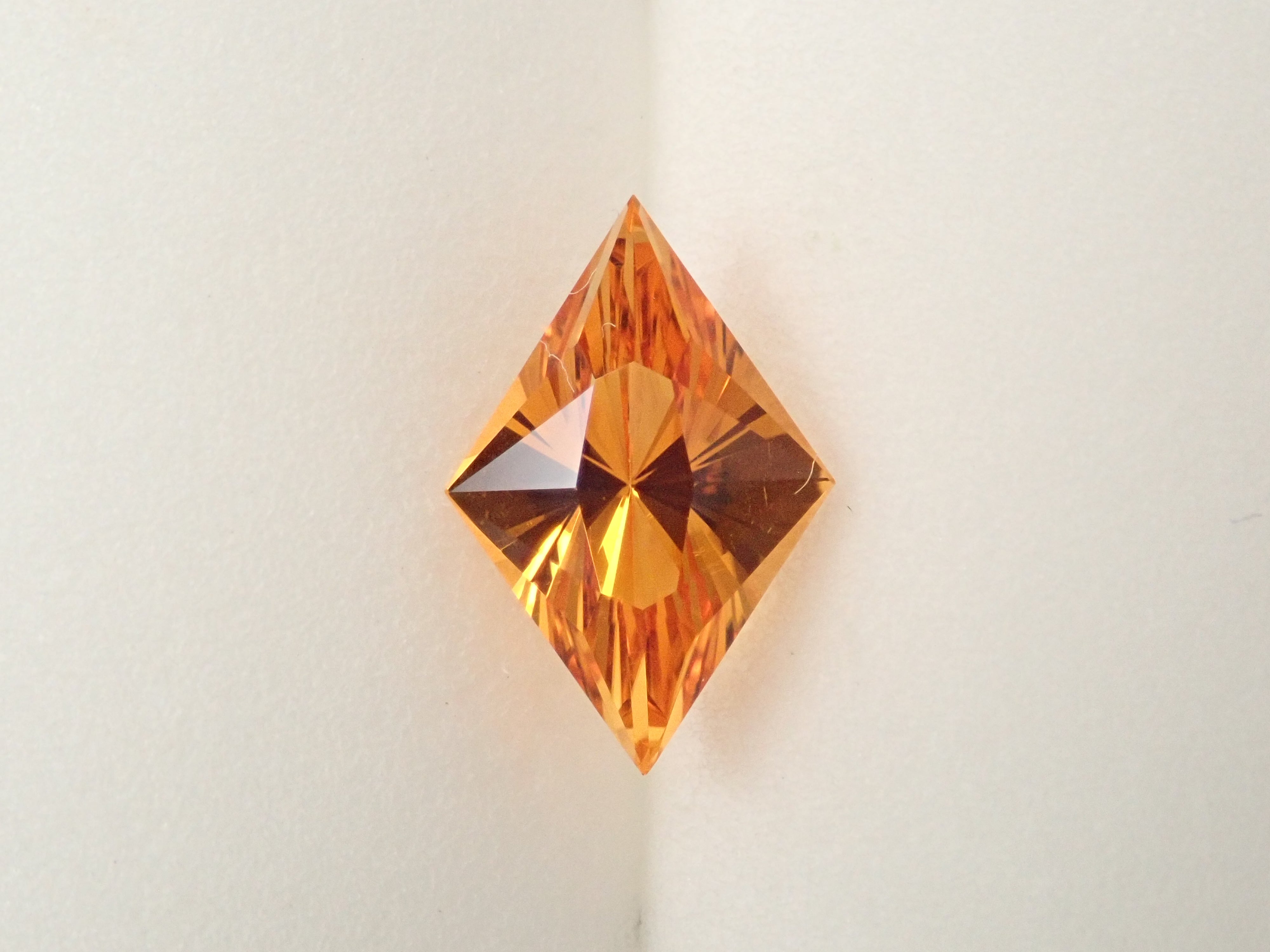 【12562100掲載】ブラジル産シトリン 1.852ctルース