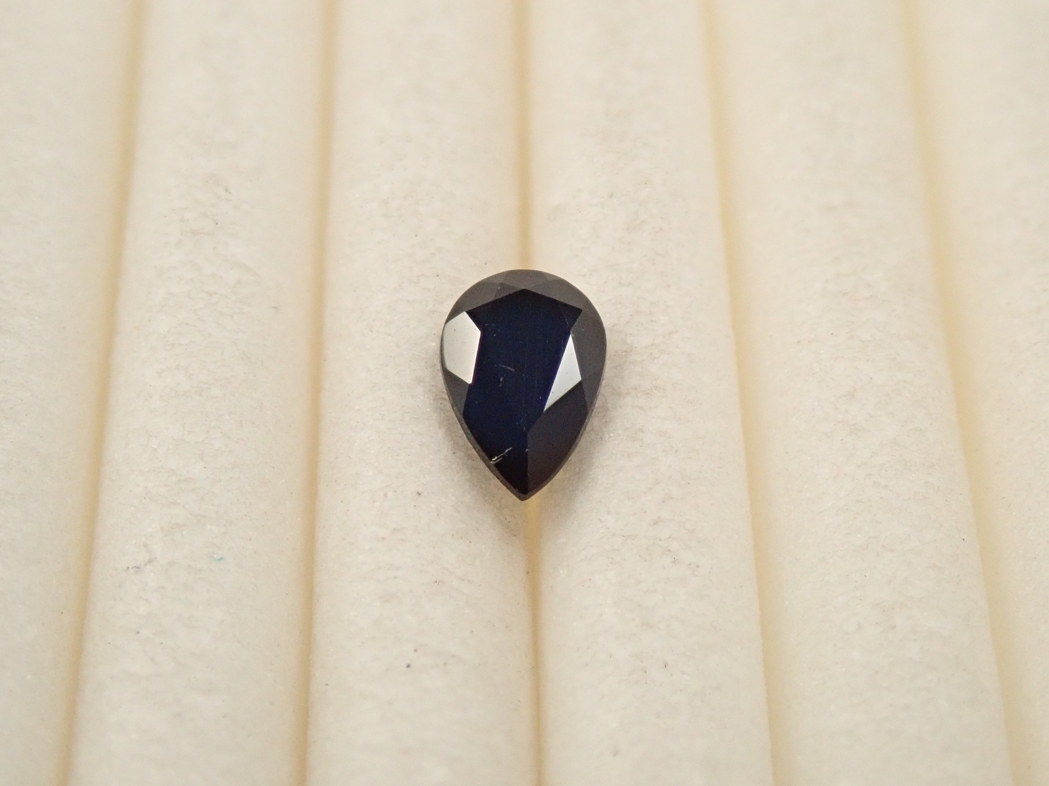 【12562062掲載】アメリカ産ネプチュナイト 0.207ctルース