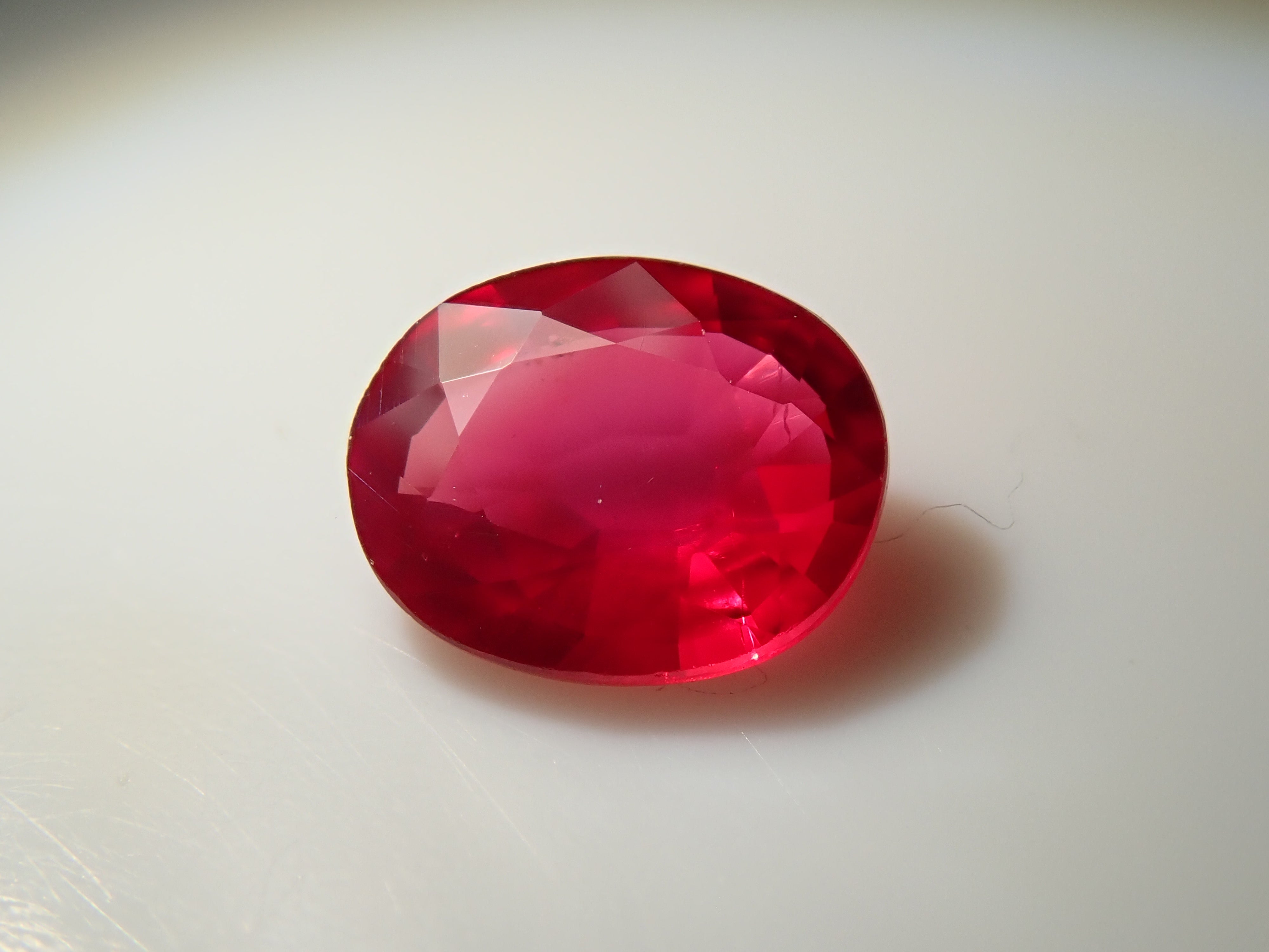 非加熱ピジョンブラッドルビー 0.380ctルース