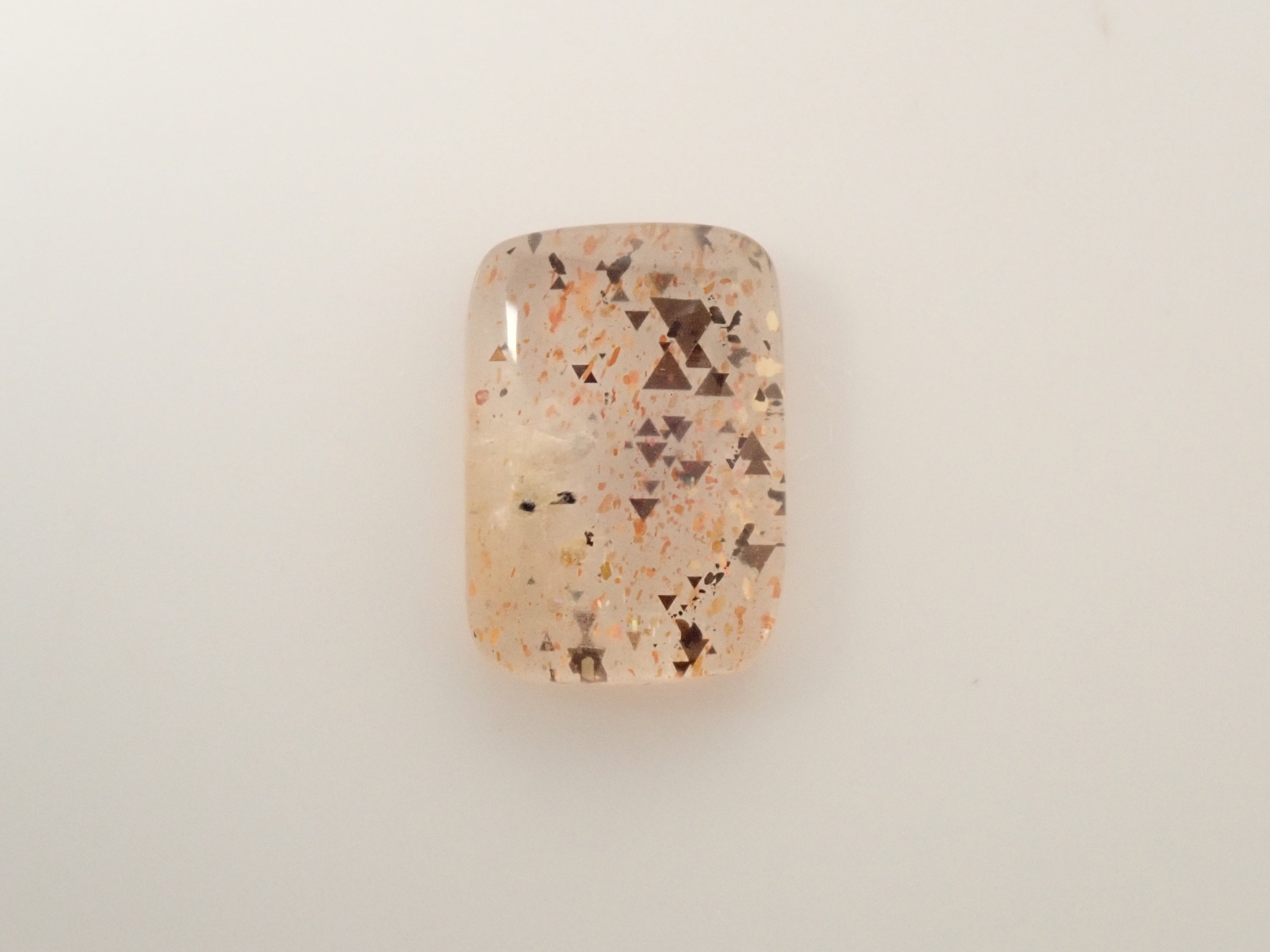 【12562044掲載】オーストラリア産レインボーラティスサンストーン 2.188ctルース